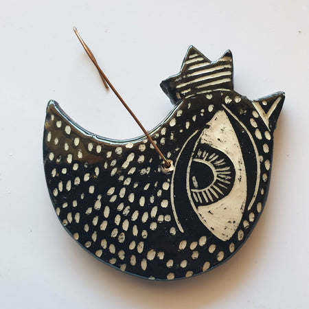 clay bird hanger , black and white, crown