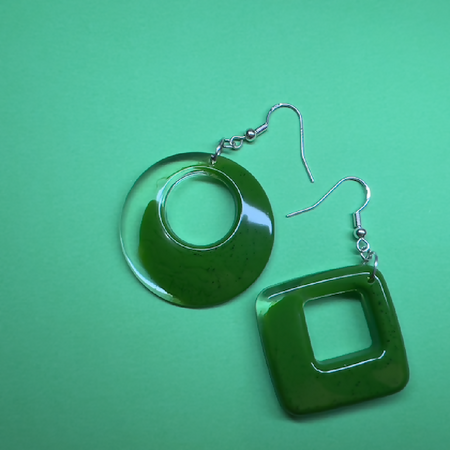 Smooth Round Square Green Glass Earrings