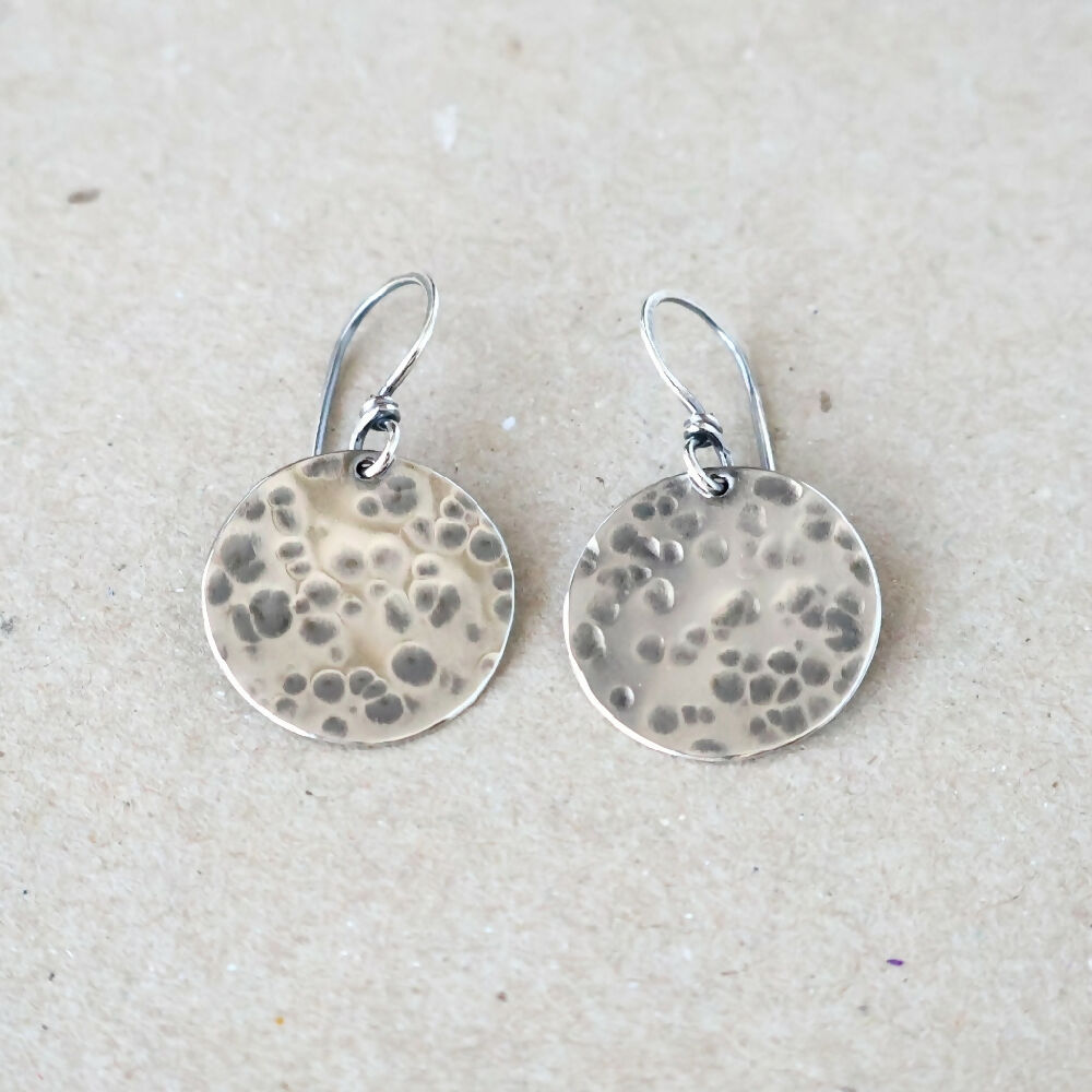 EMS05432_05_EthicalSterlingSilverSmallFullMoonEarrings