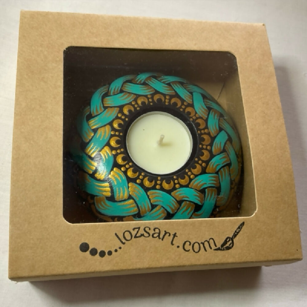 Hand-painted Tea-light Candle Holder Gift Boxed, Celtic Knot Design, Green Gold & Black