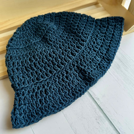 Crochet Sun Hat with Brim 2 to 4 years Dark Blue