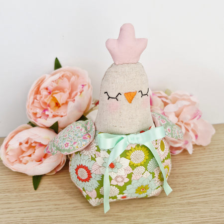 Henrietta Hen - Boogie Flower Green