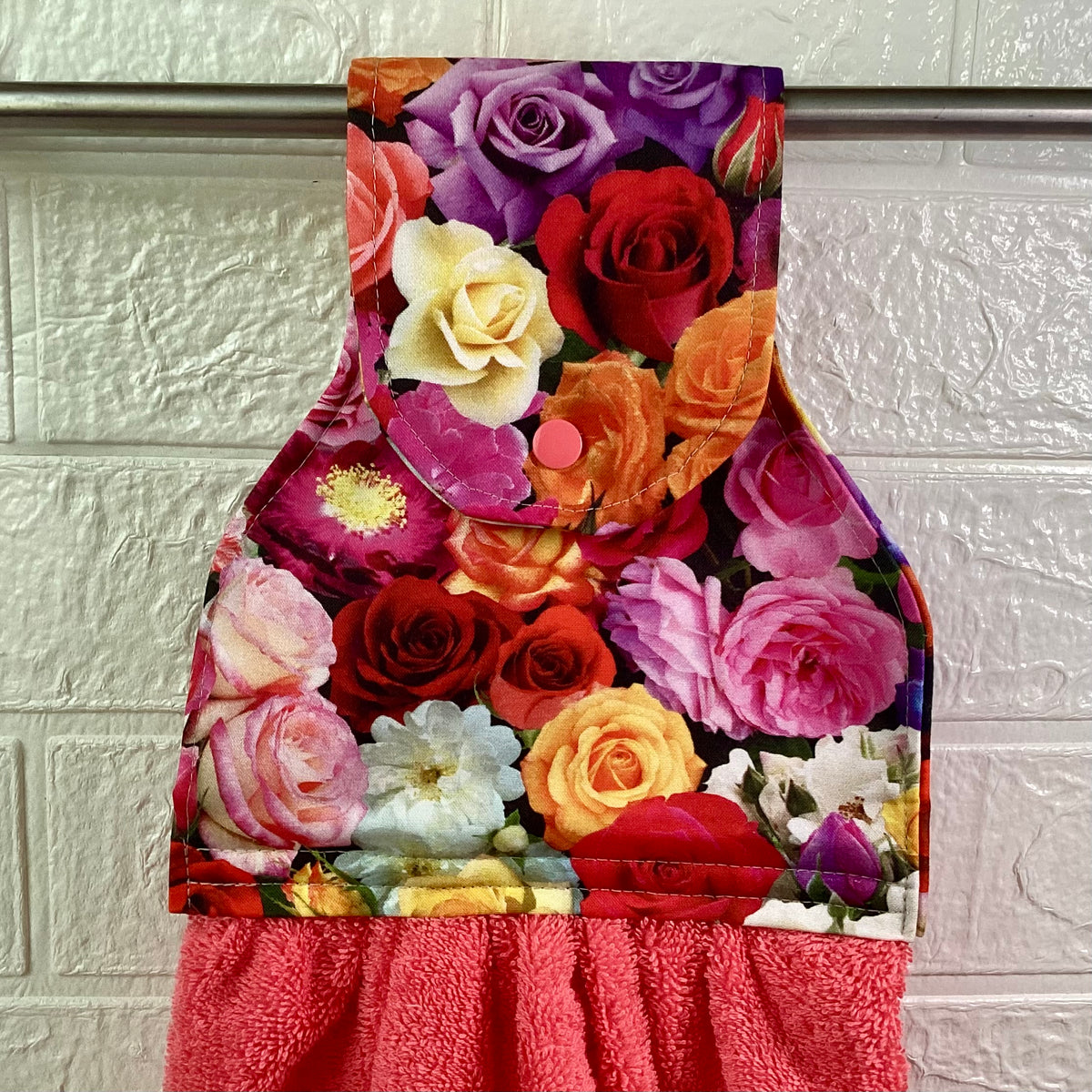 Mixed roses (pink) hanging hand towel.