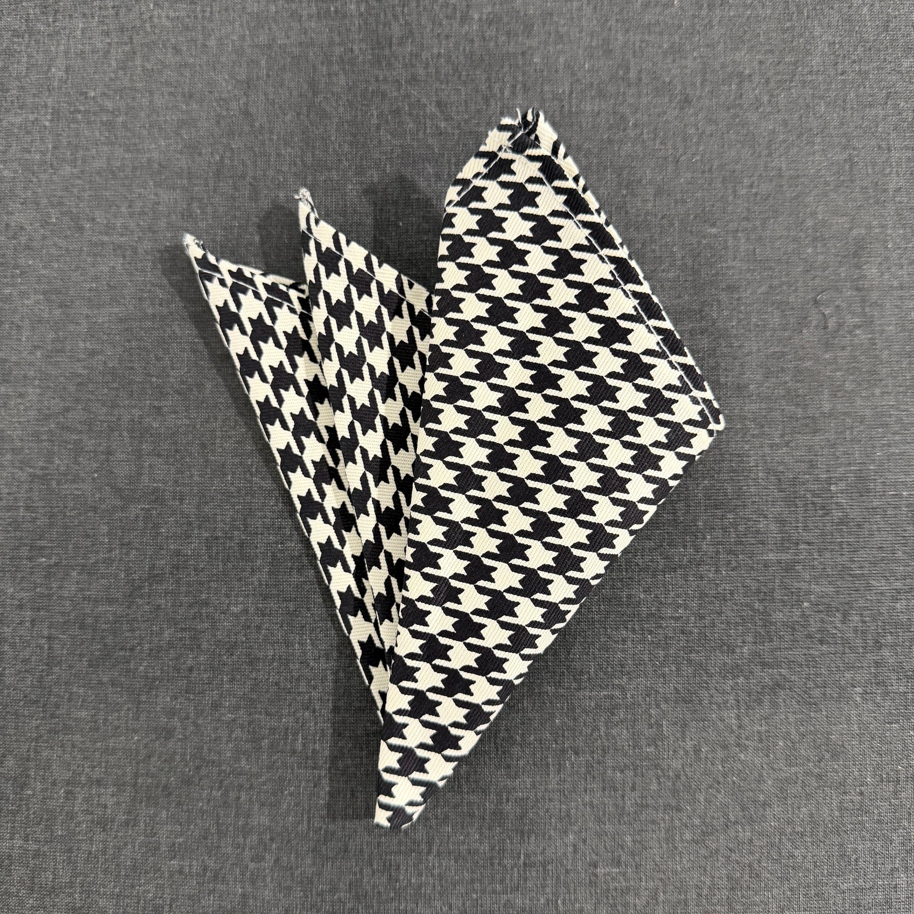 Pocket Square - Houndstooth