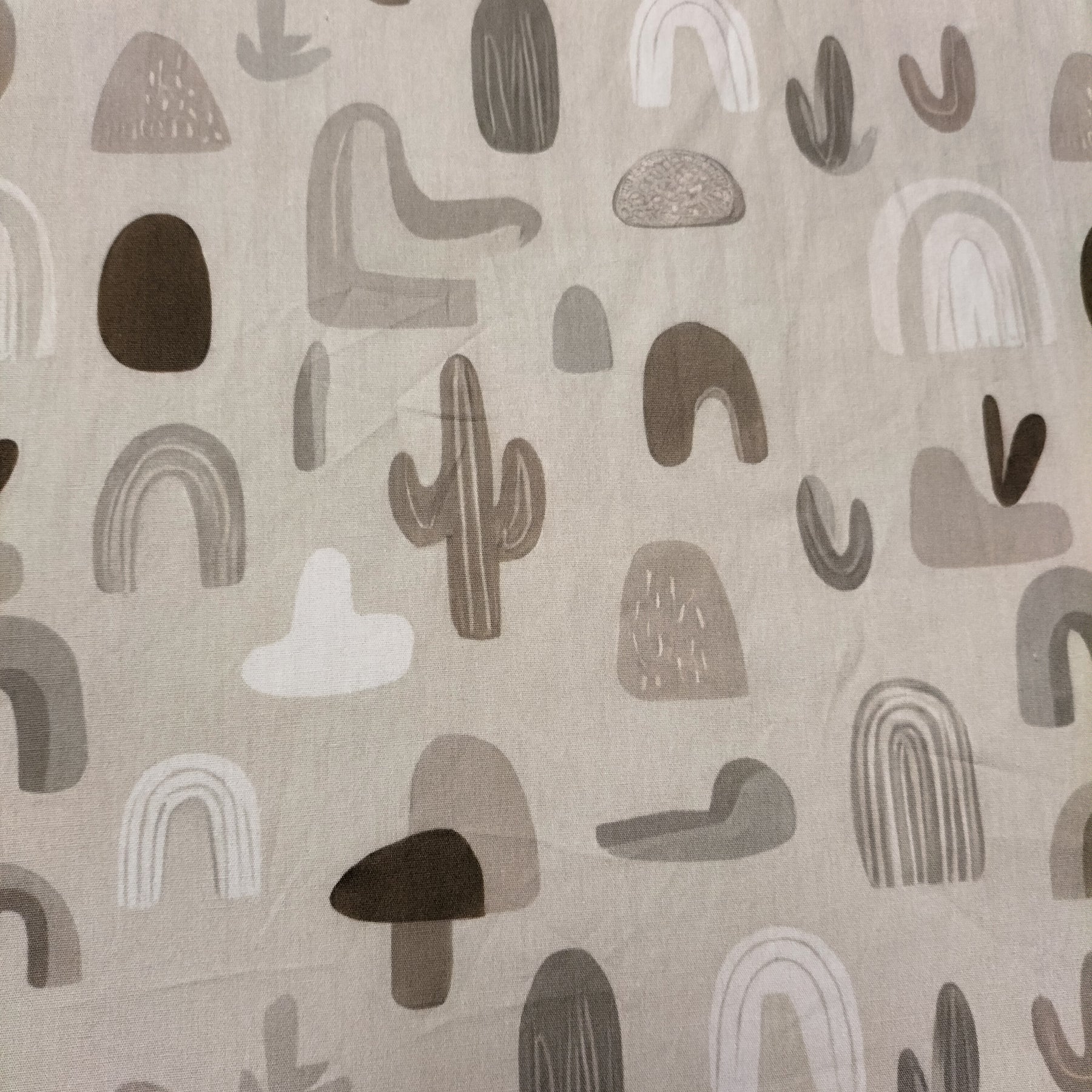 FITTED COT SHEET - CACTUS AND RAINBOWS