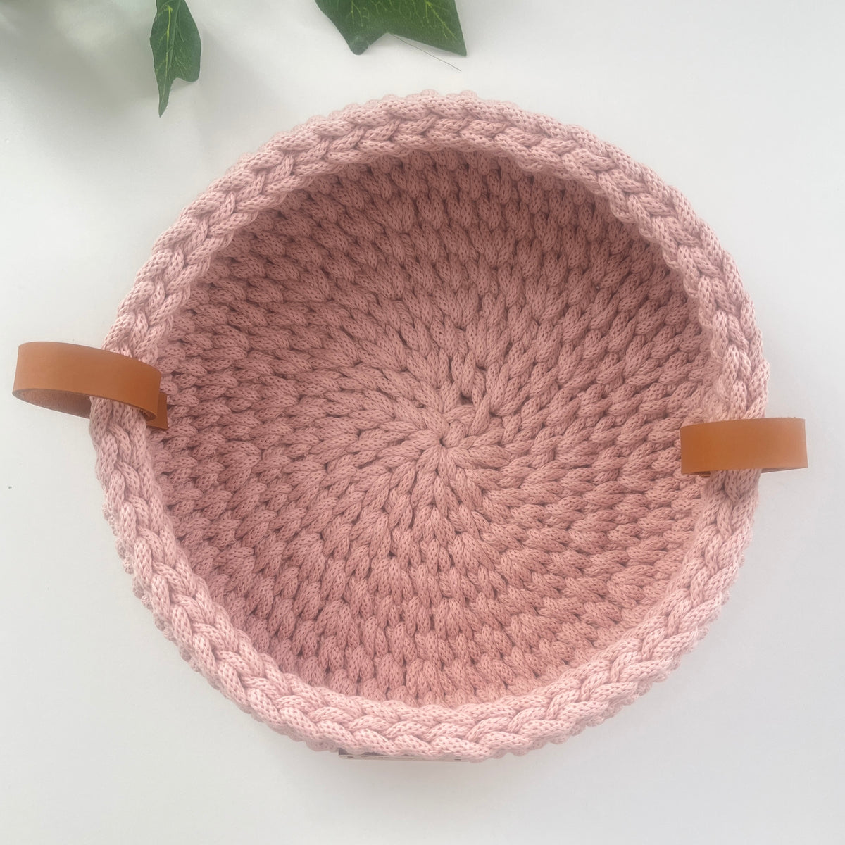 Crochet basket with handles - colour Pastel Pink