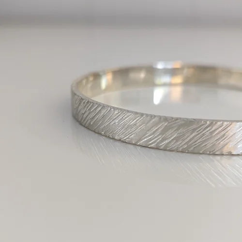 handmade hammered bangle