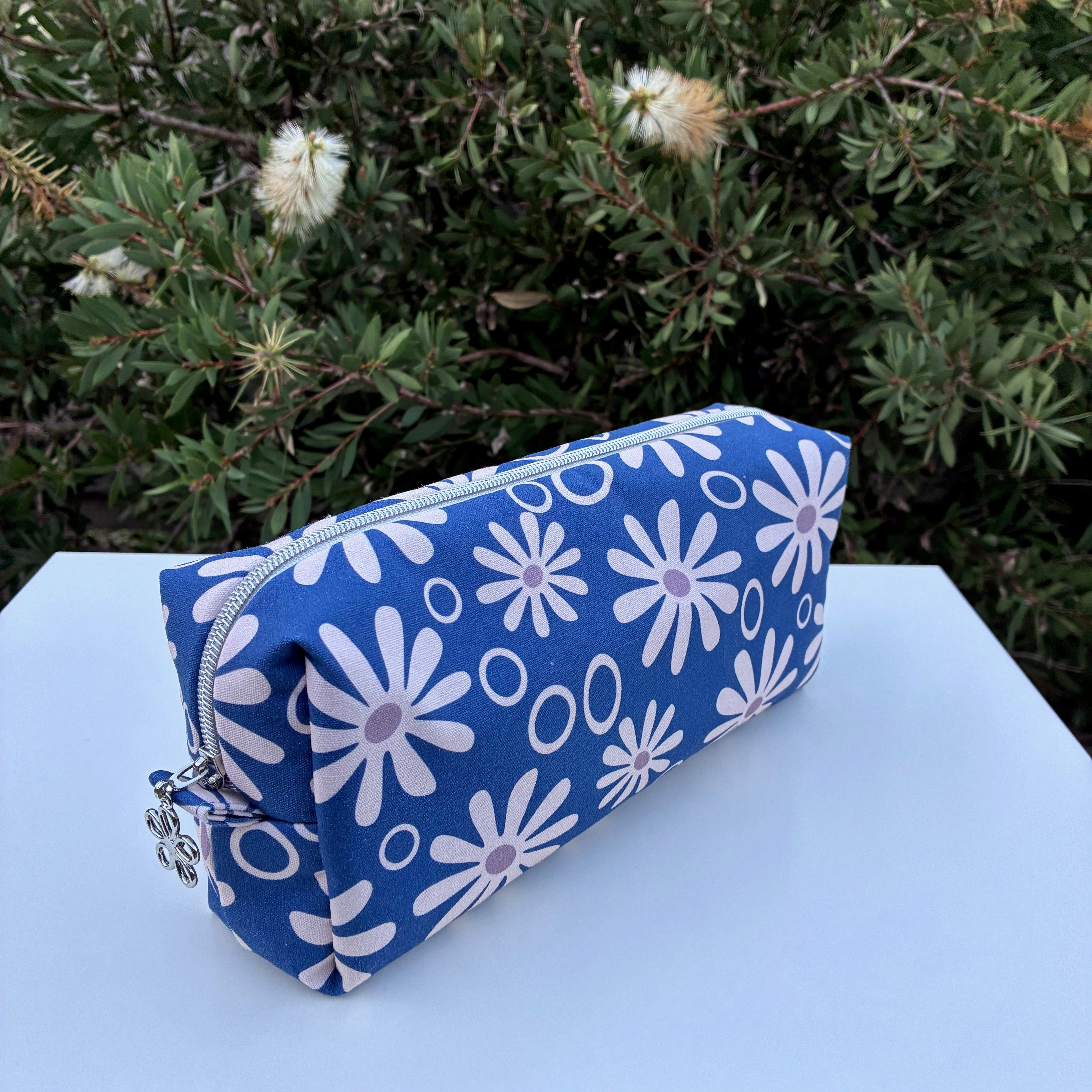Bilby Pouch - Blue Funky Daisies (Anzela Simcock)