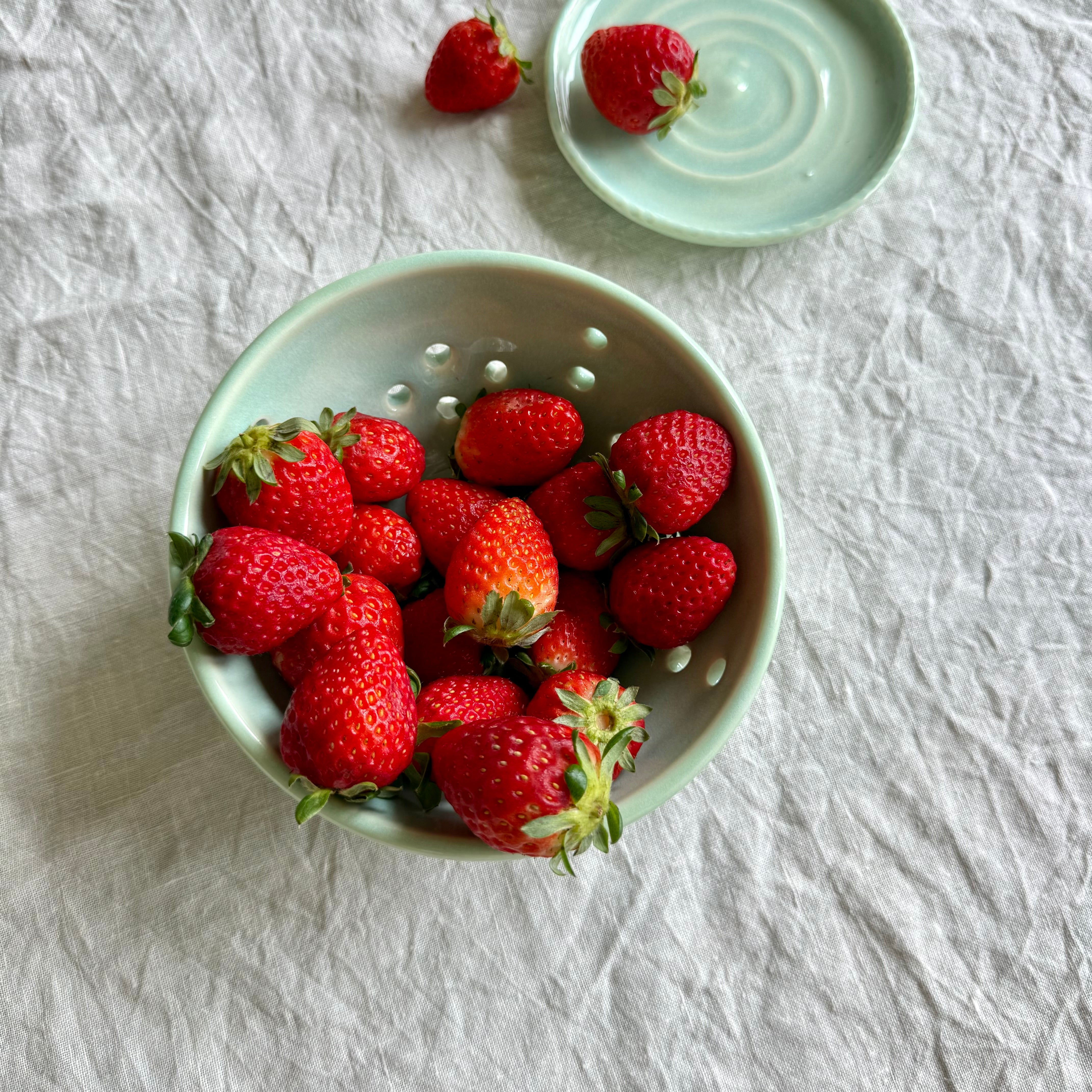 Handmade Porcelain Berry Bowl + Drip Plate