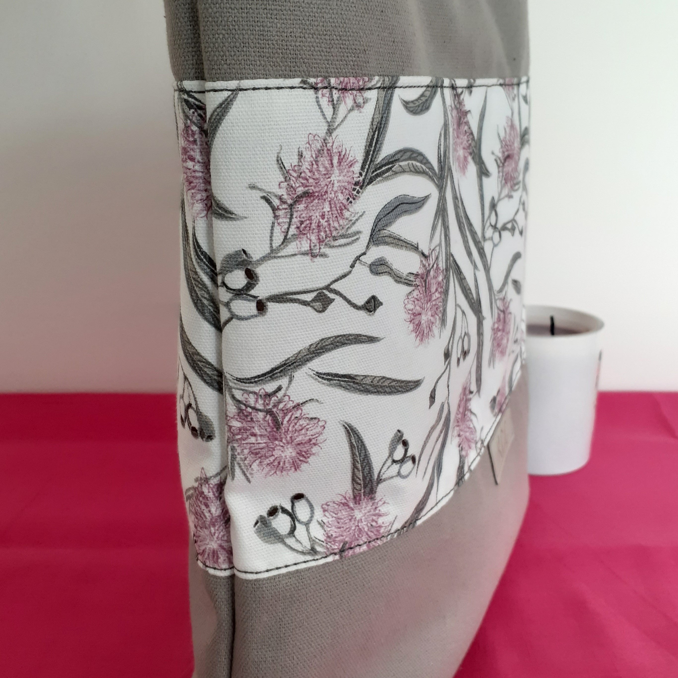 Pink & Grey Blossoms – Medium Sized Tote Bag