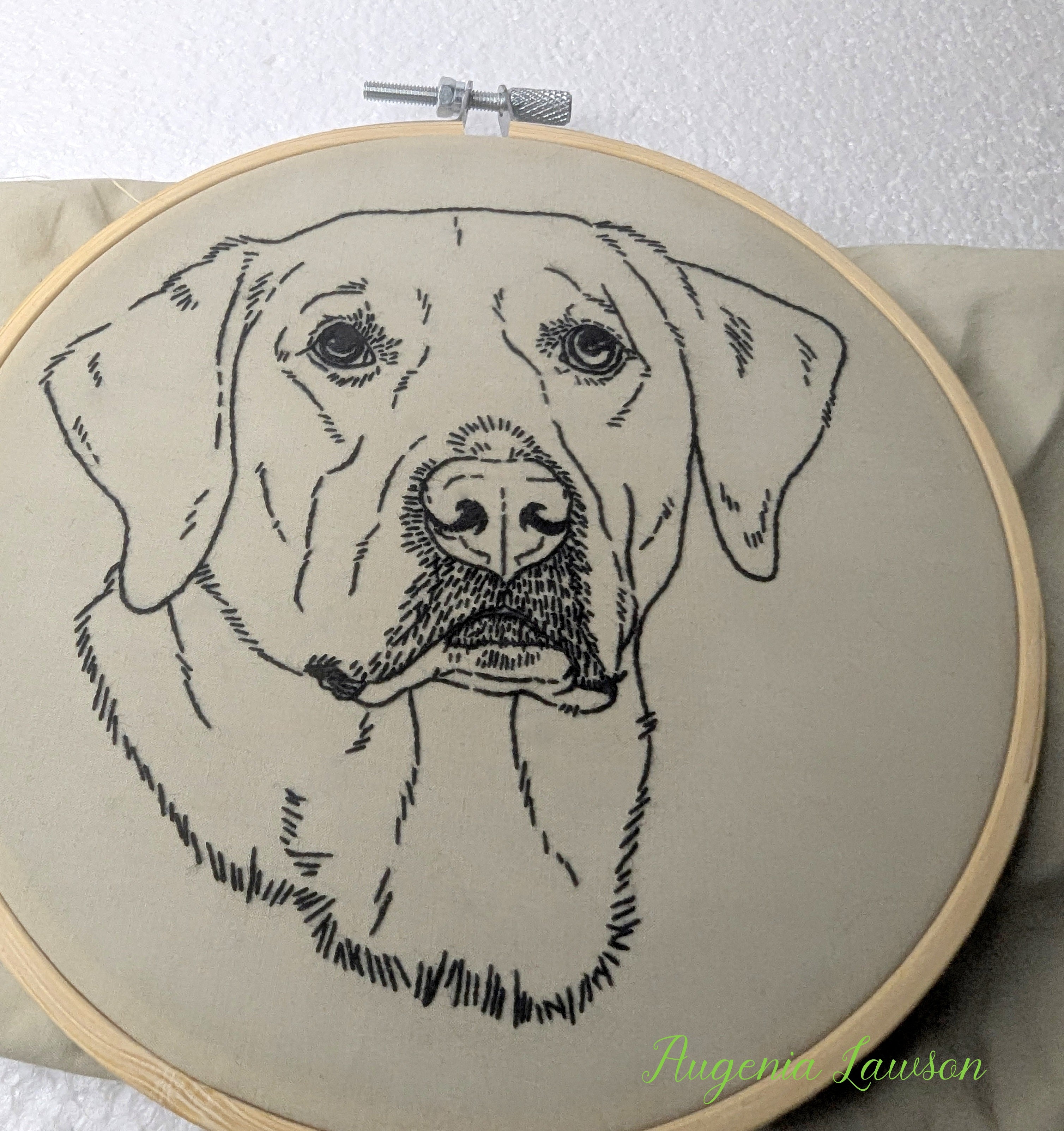 Hand-Embroidered Pet Outline Art – Cat or Dog Design – Black Thread on Neutral Fabric – Wall Hoop Decor