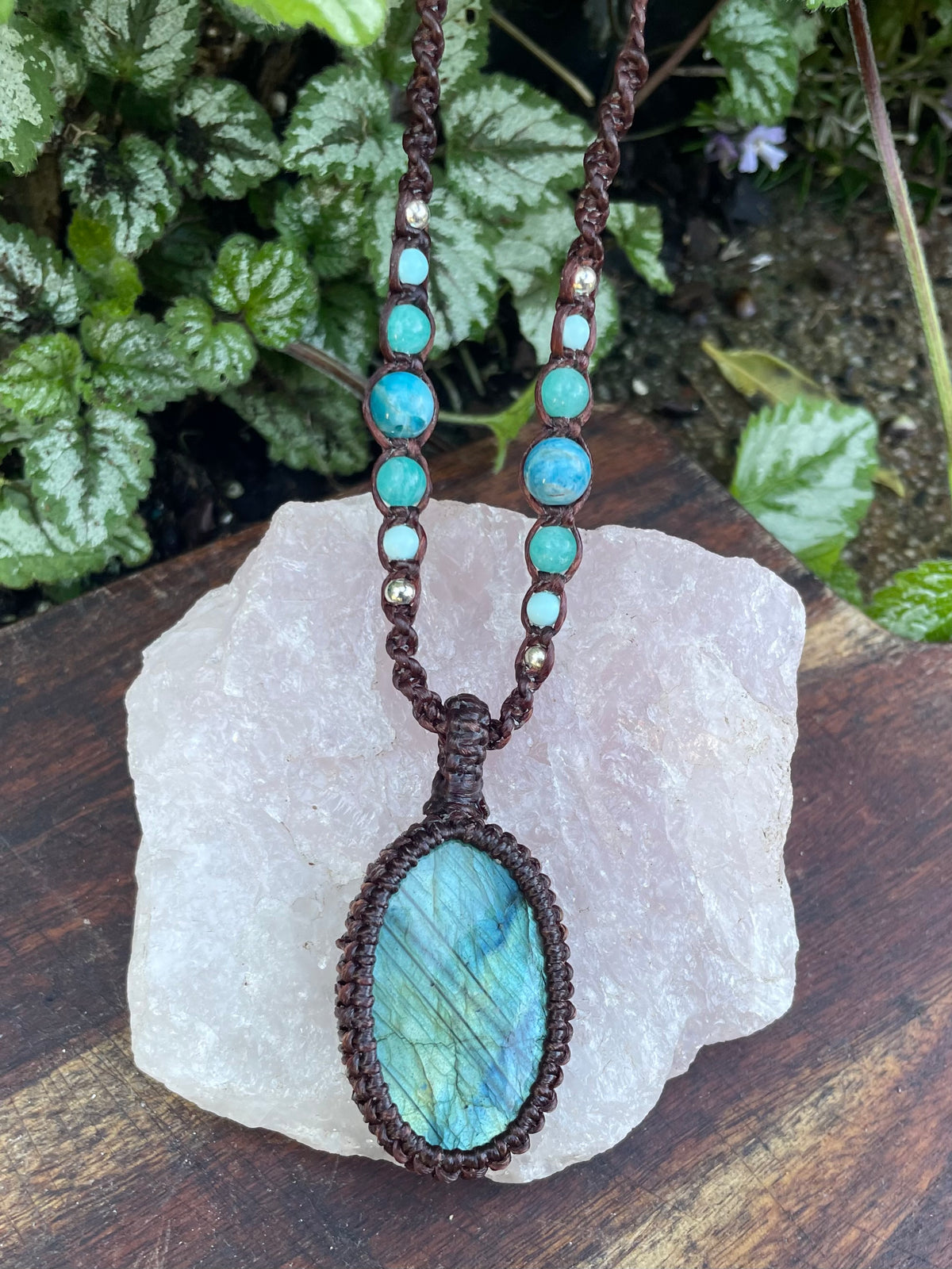 Labradorite Pendant, Macrame necklace boho style, adjustable