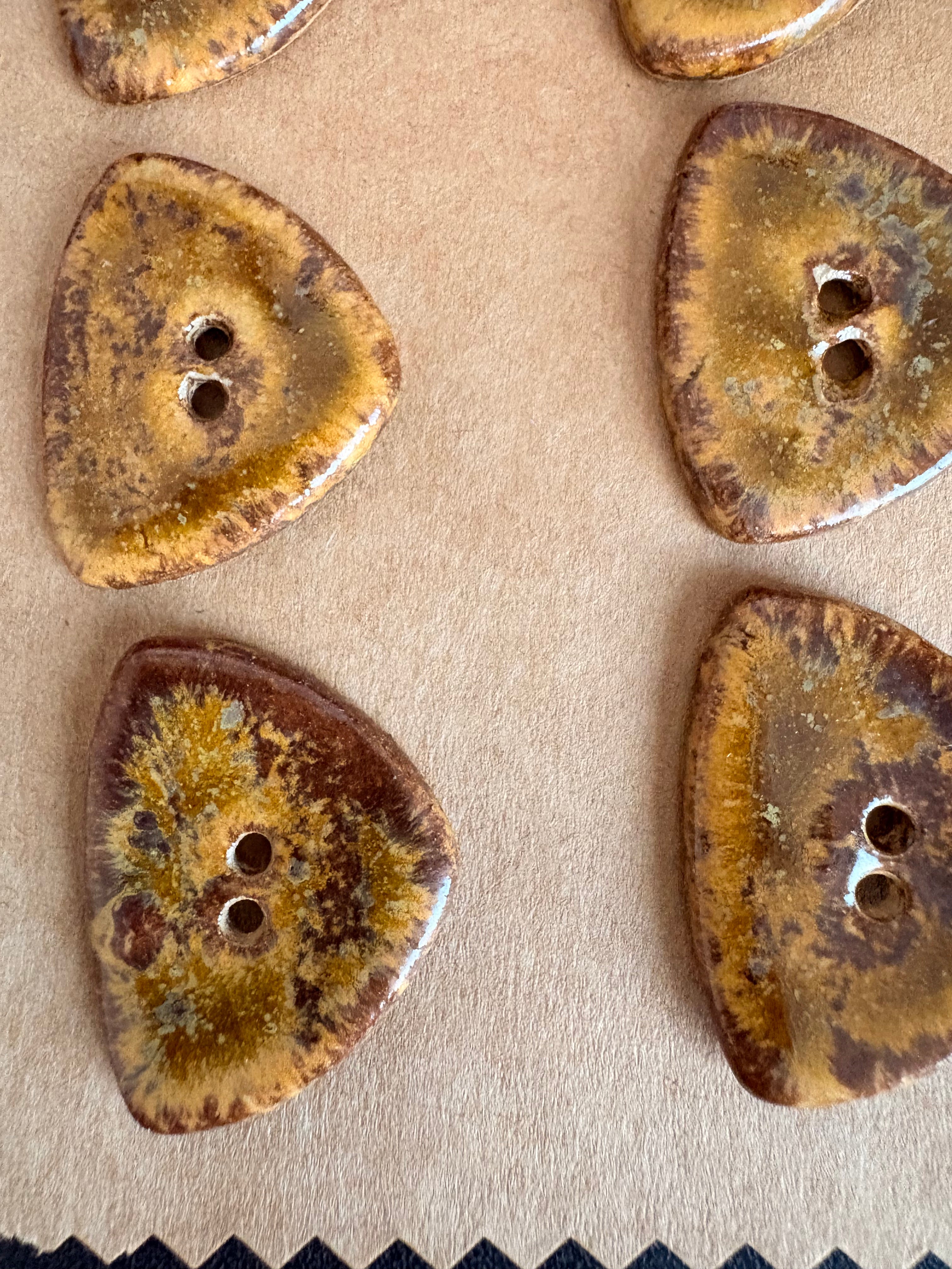 Ceramic Buttons | Triangular Tortoiseshell Finish | Set of 6 | Artisan made Stoneware