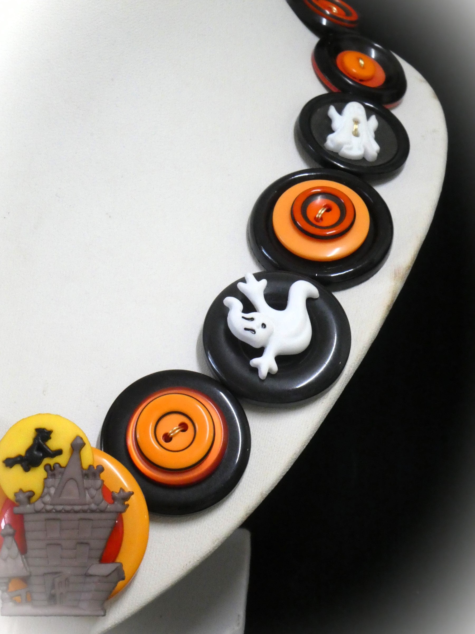 Halloween necklace - Just Spooky