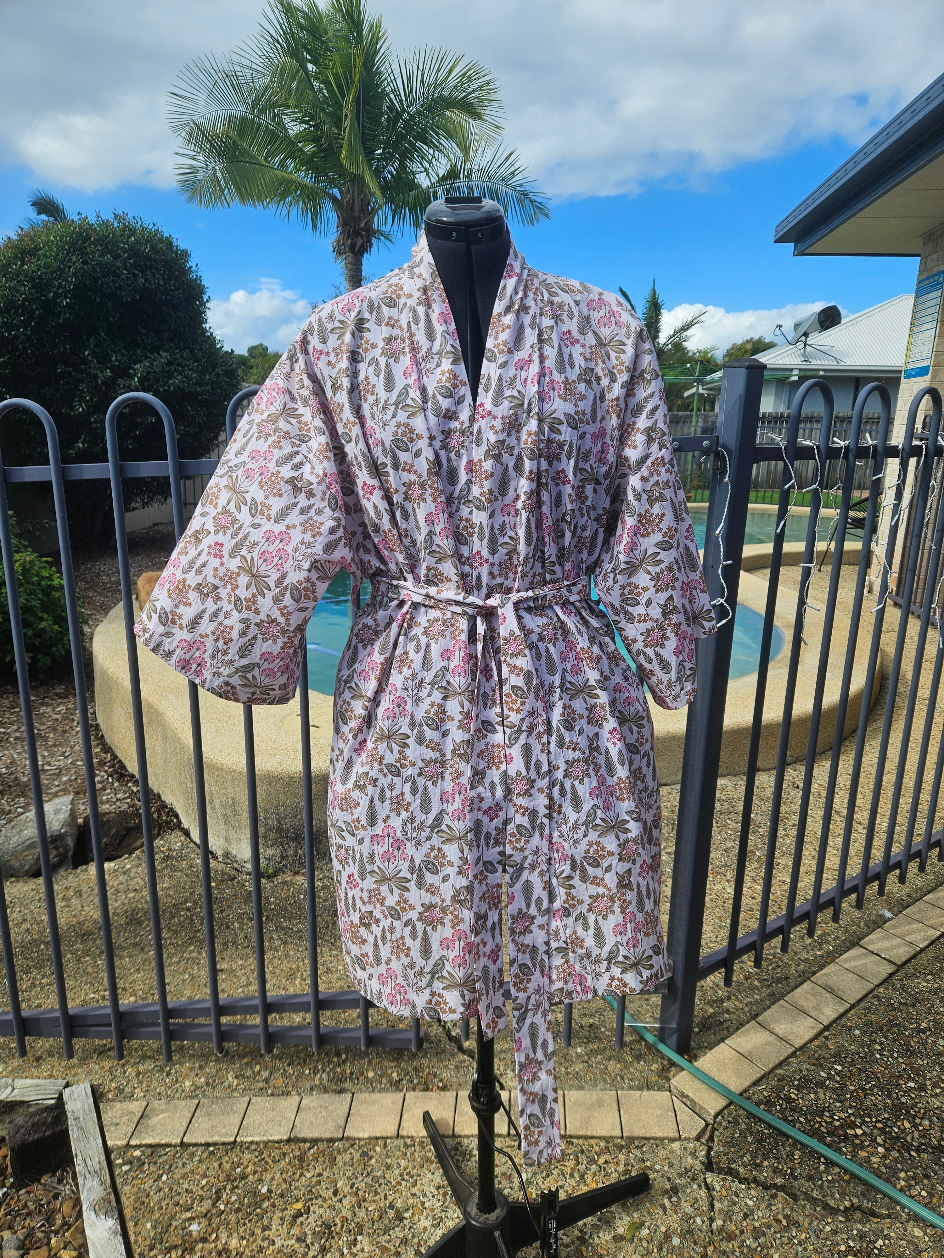 100% Cotton lightweight Dressing Gown in Spring Flower