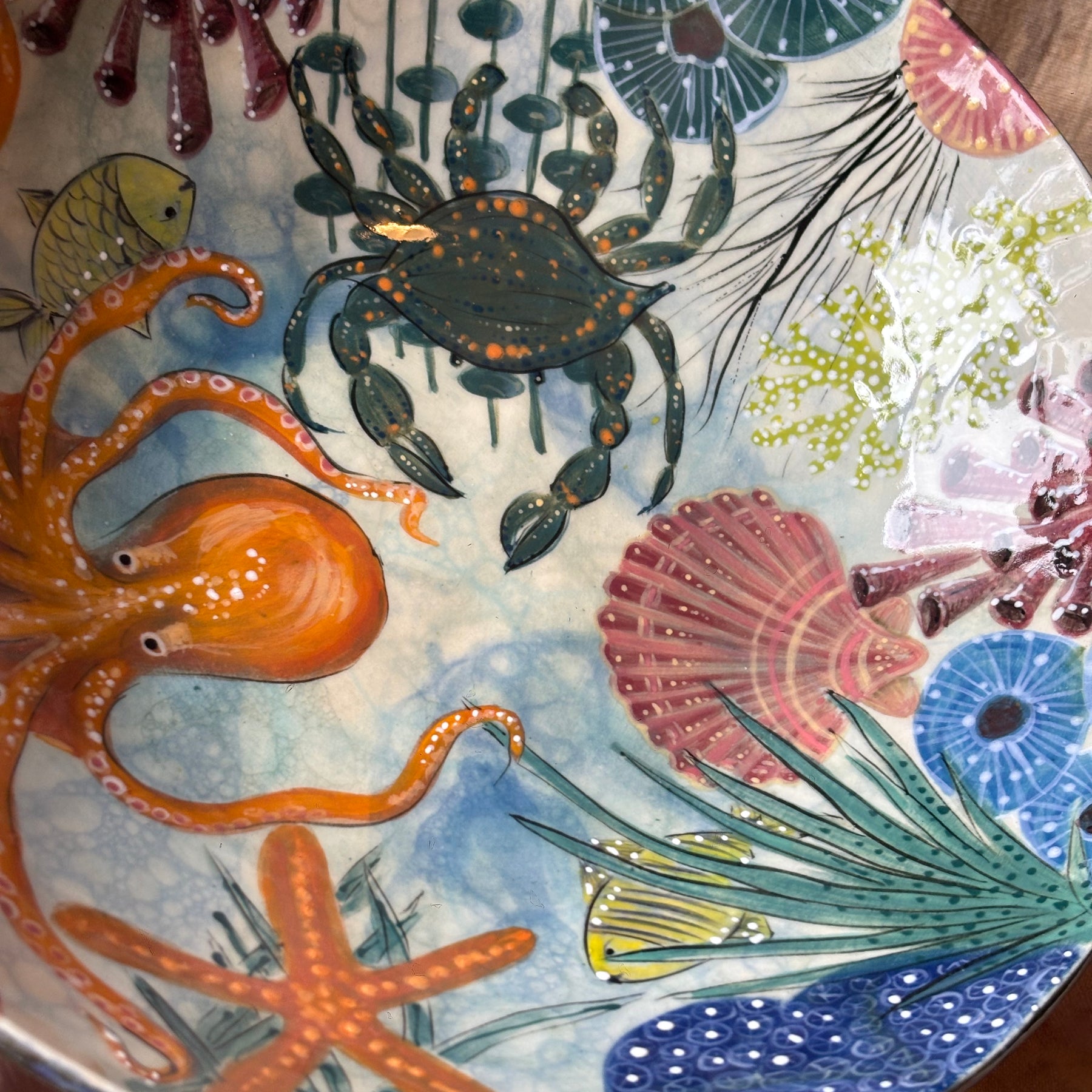 Sea life bowl