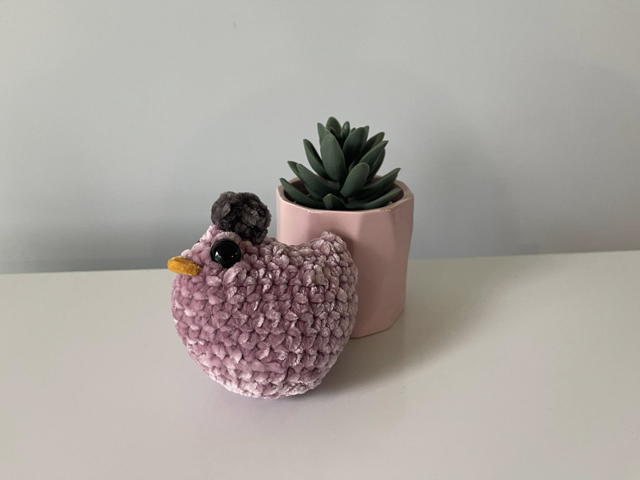 Crochet small Mable Chicken