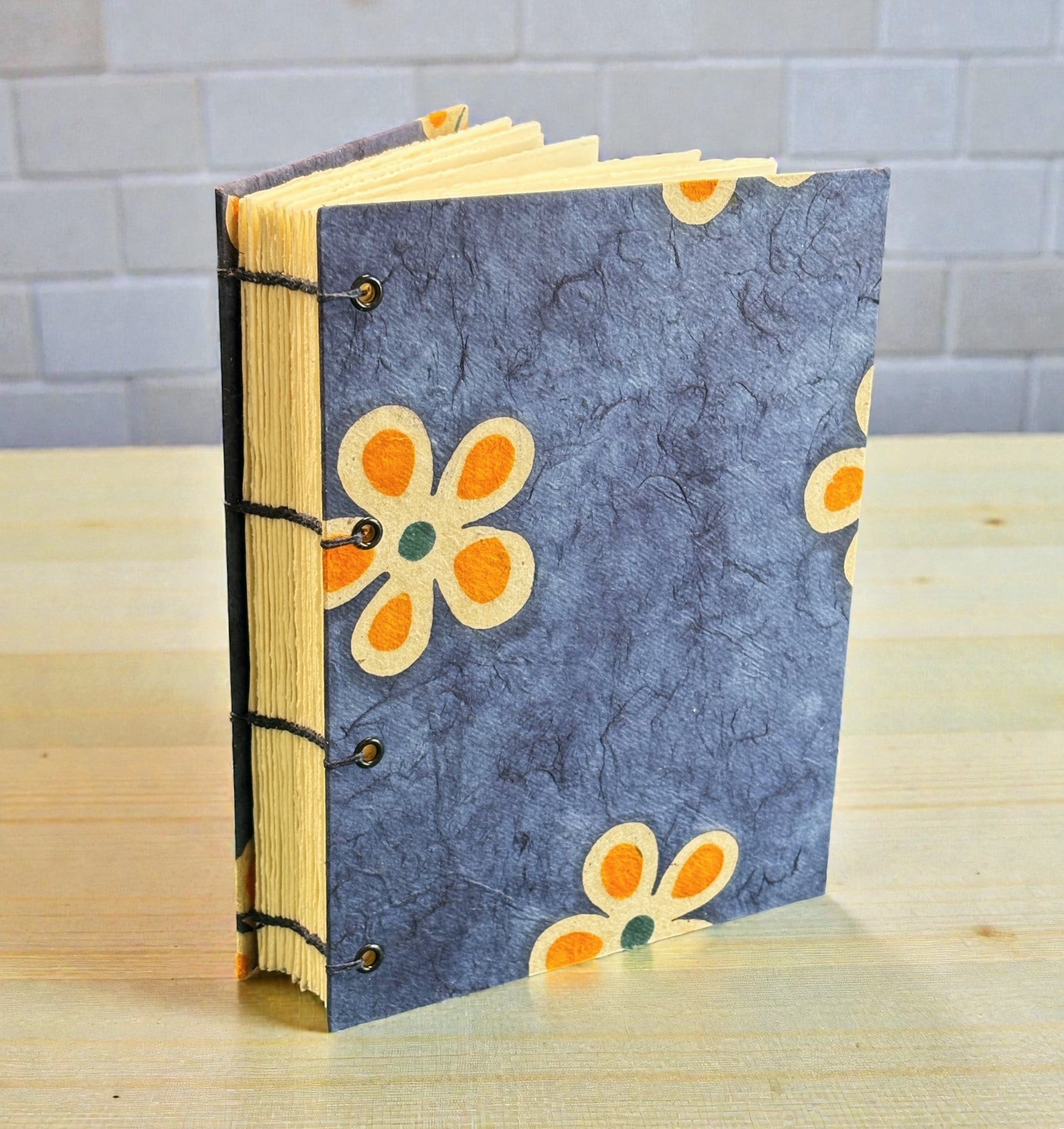 Layflat Watercolour Sketchbook with Saunders Cold Press Paper