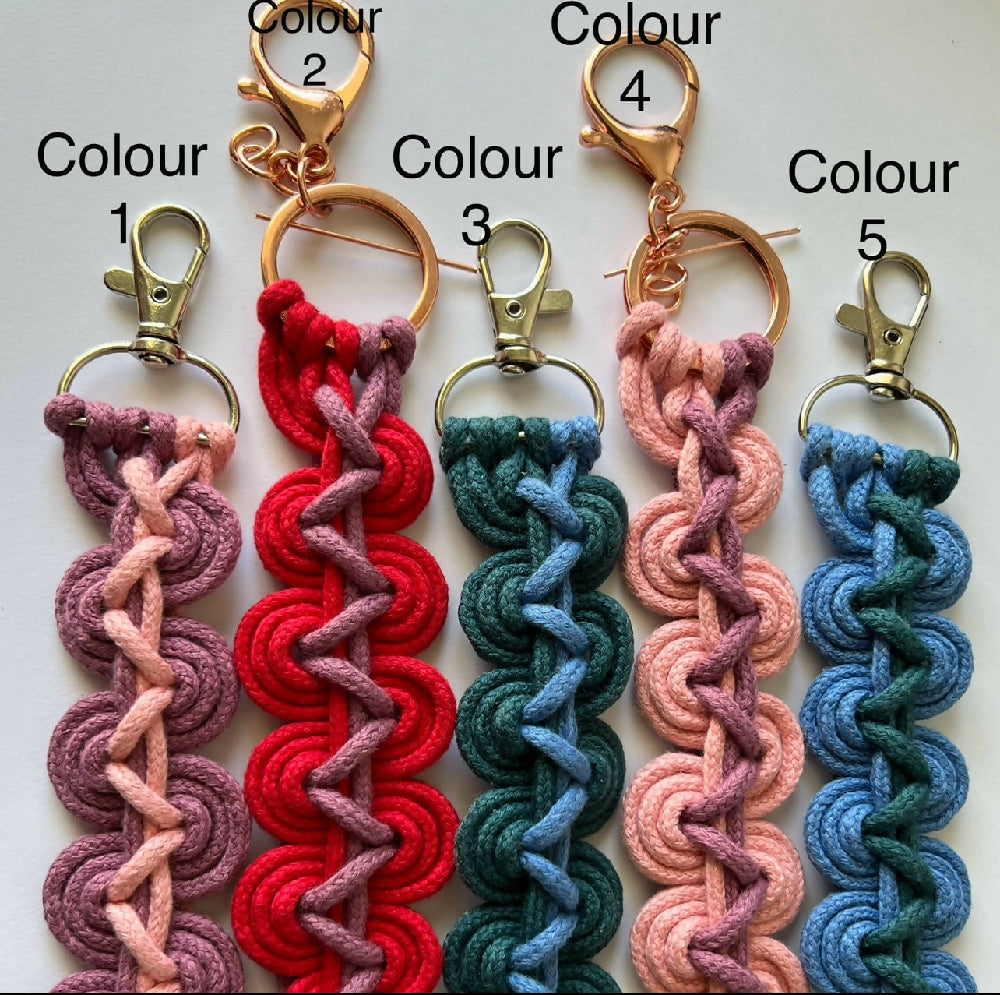 Macrame keychain knot - Silver & Rose gold lobster