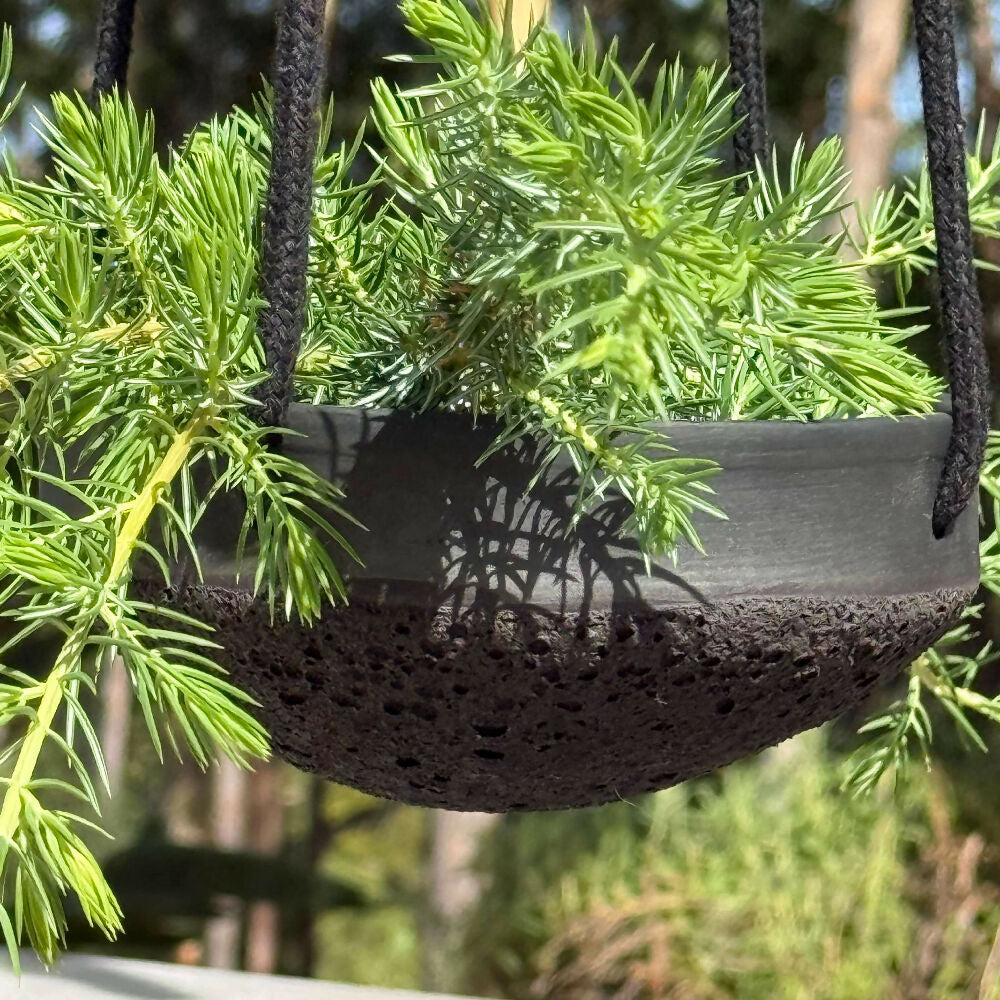 Australian-Ceramic-Pottery-Artist-Ana-Ceramica-Home-and-Lifestyle-Garden-and-Outdoor-Eclipse-Hanging-Planter-Earthy-Textured-Wheel-Thrown-Pottery