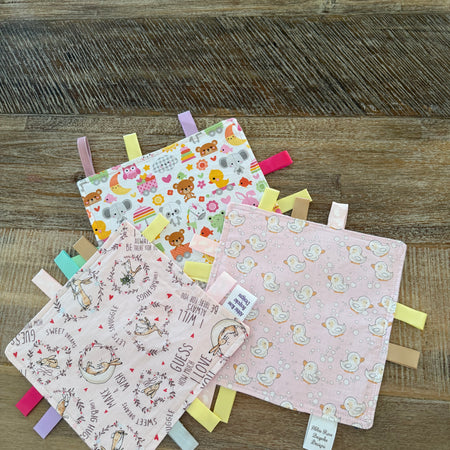 Sensory crinkle mat for baby or young girl