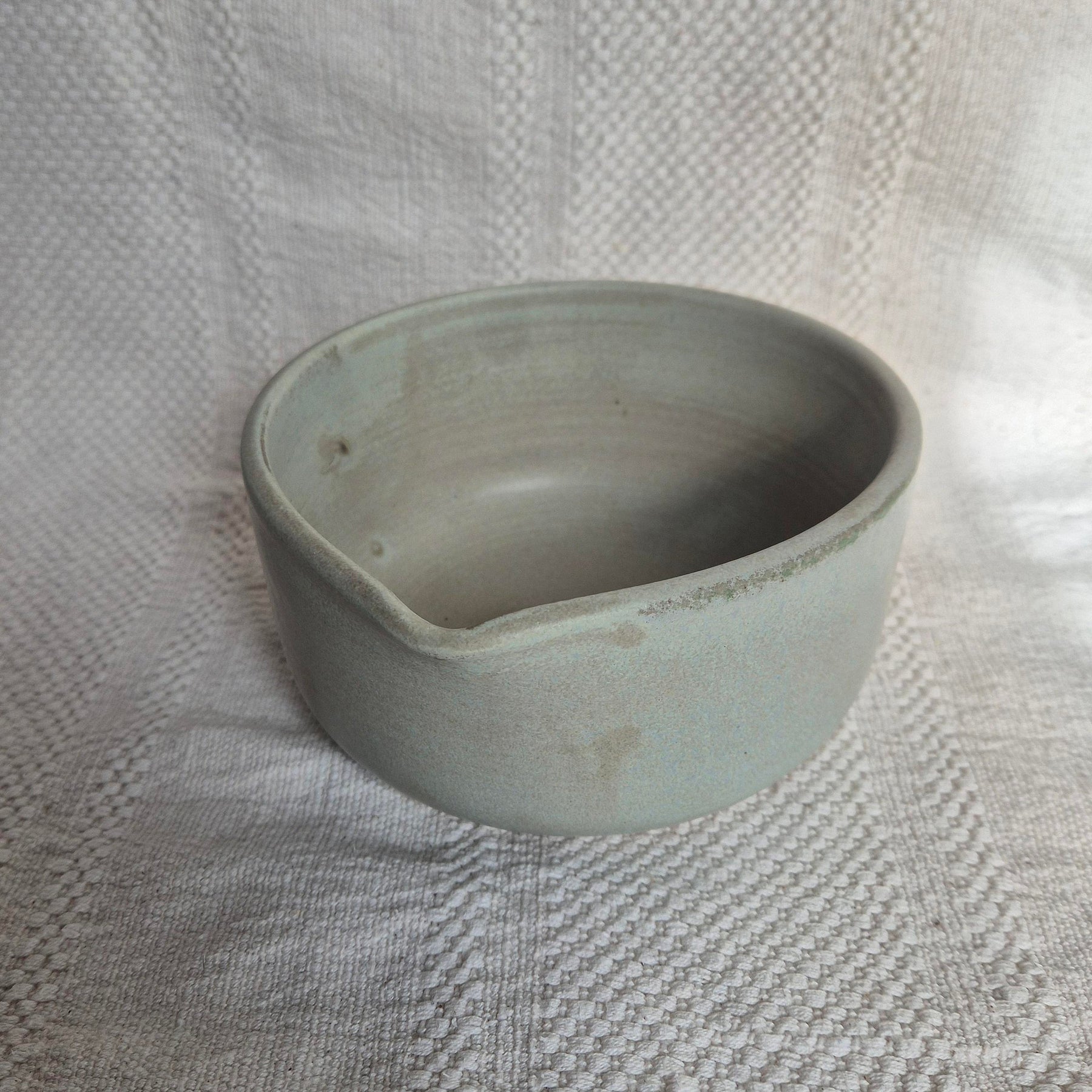 Dusky Eggshell Matcha Bowl