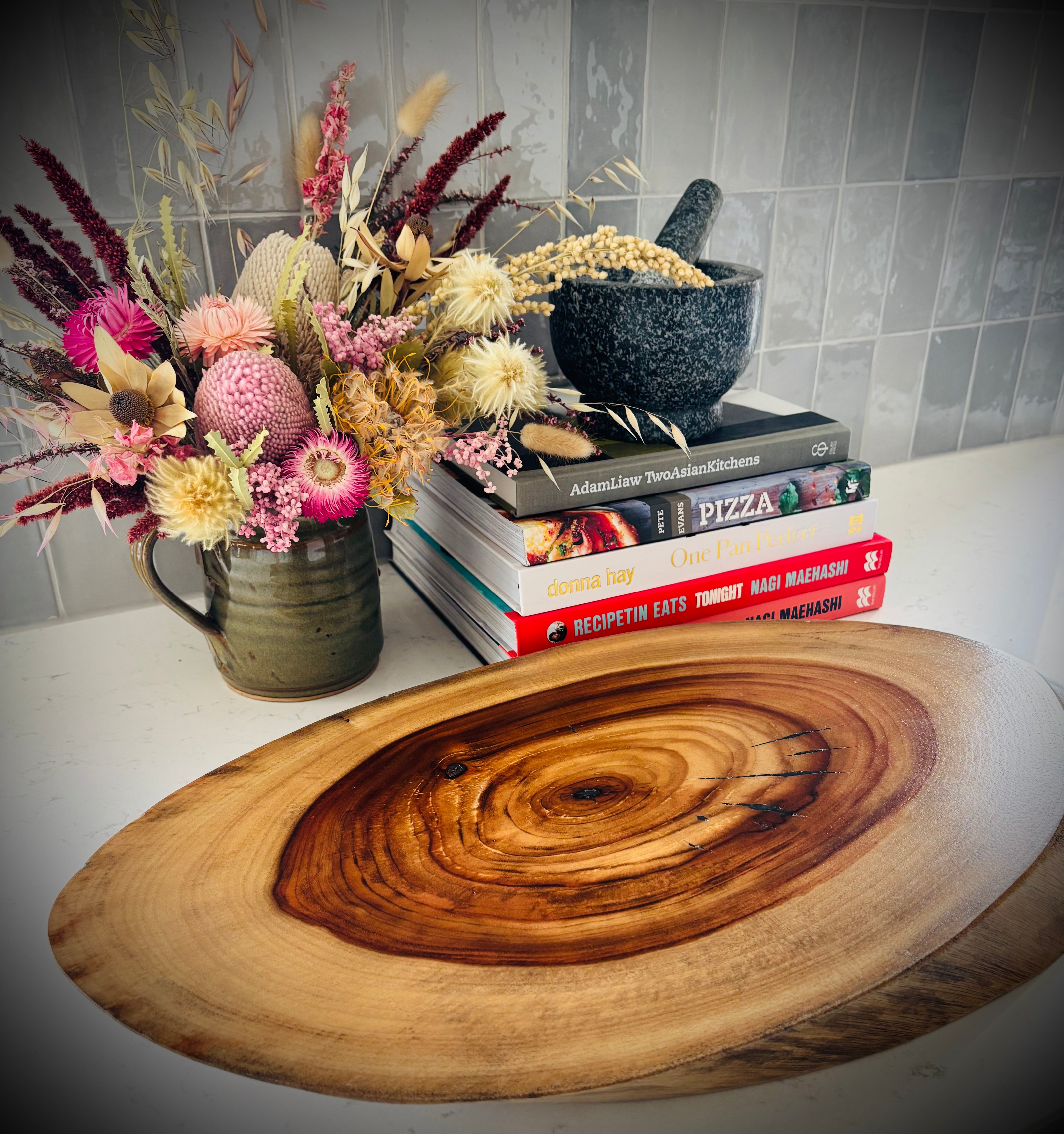 Hardwood Camphor laurel Charcuterie Board 290x600x42mm