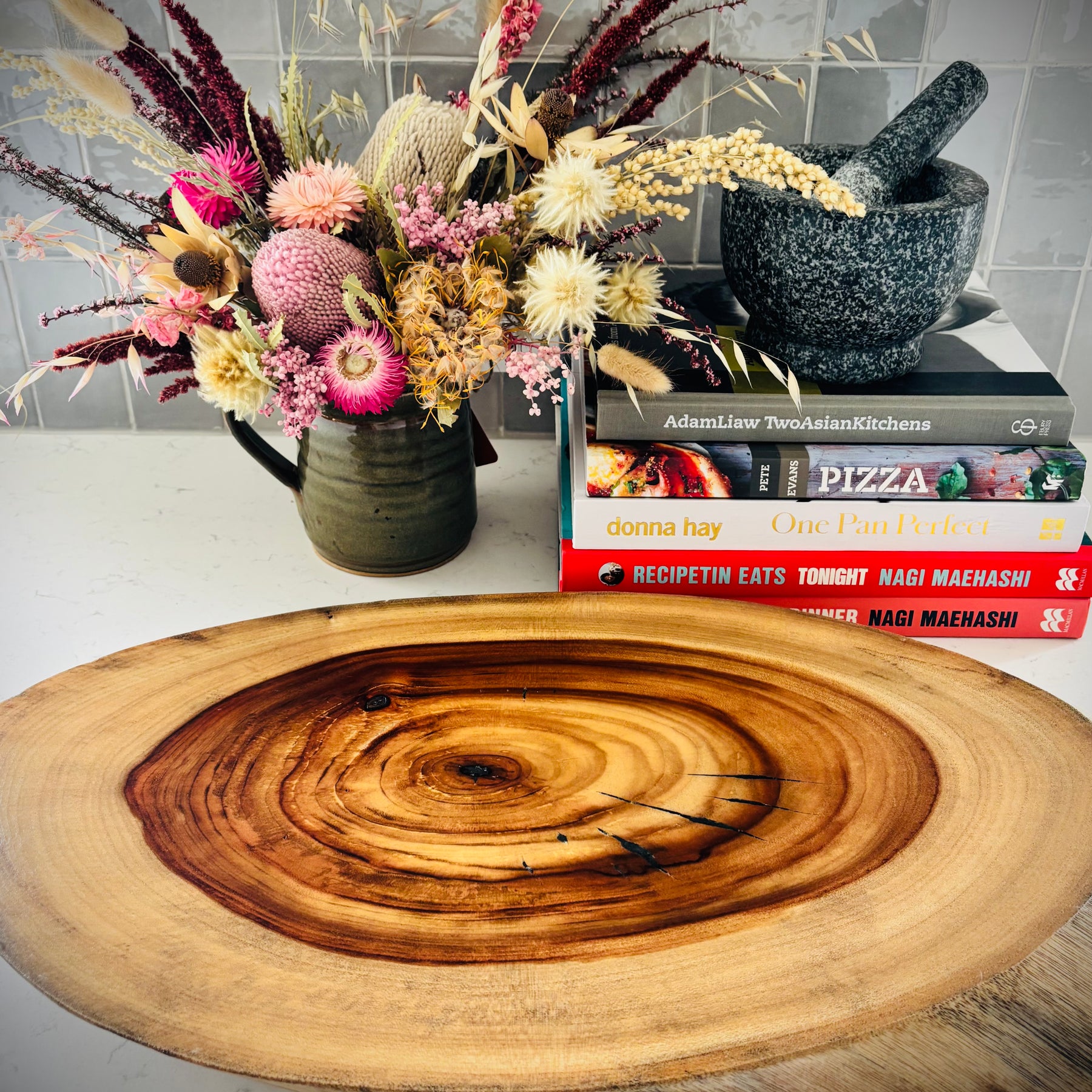 Hardwood Camphor laurel Charcuterie Board 290x600x42mm