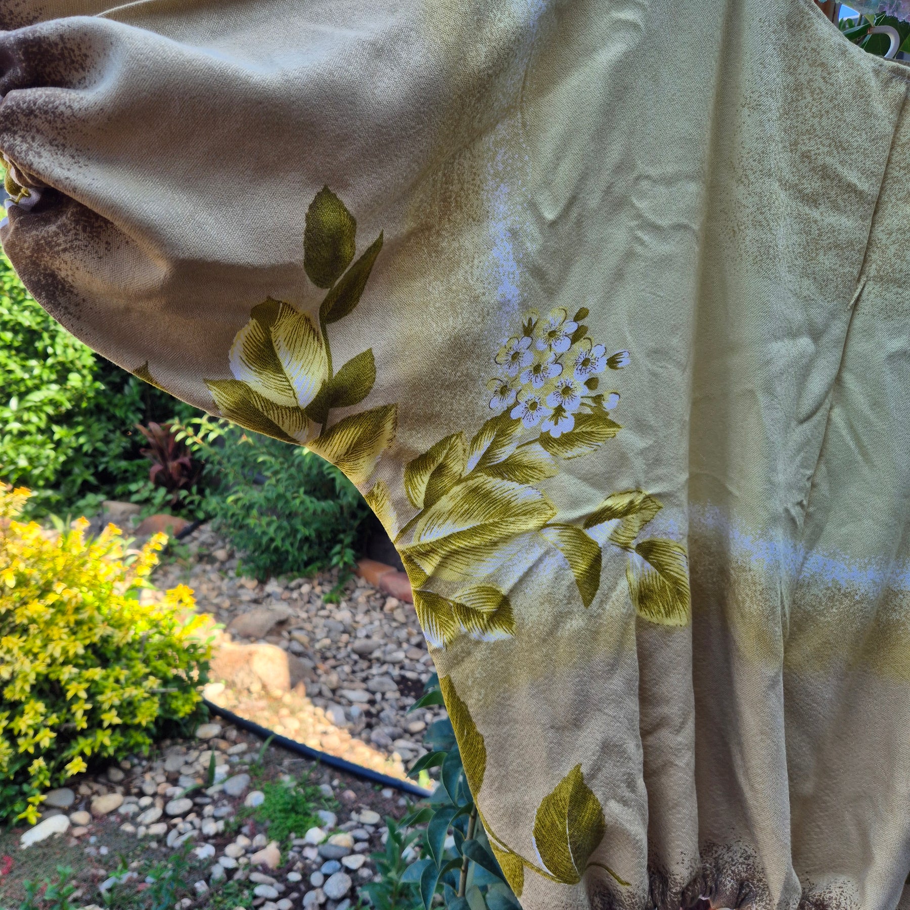 Upcycled Vintage Tablecloth top. Free size, soft and drapey