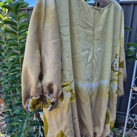 Upcycled Vintage Tablecloth top. Free size, soft and drapey