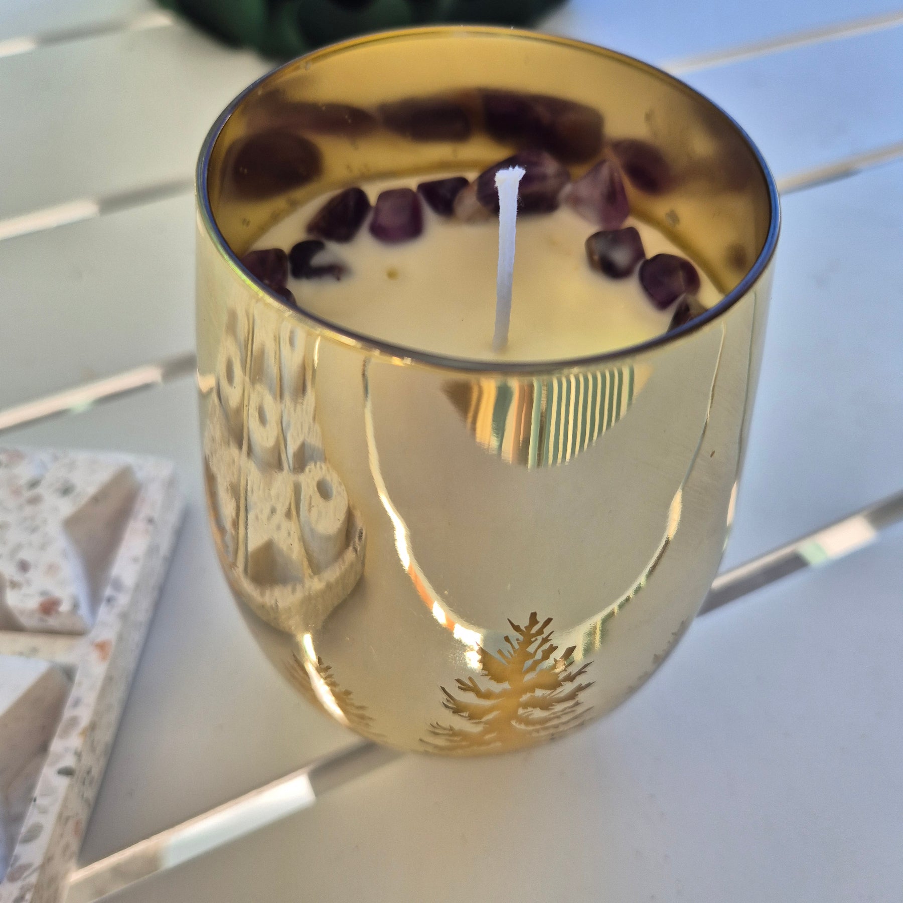 Gold christmas tree glass jar candle with amethyst and lavender