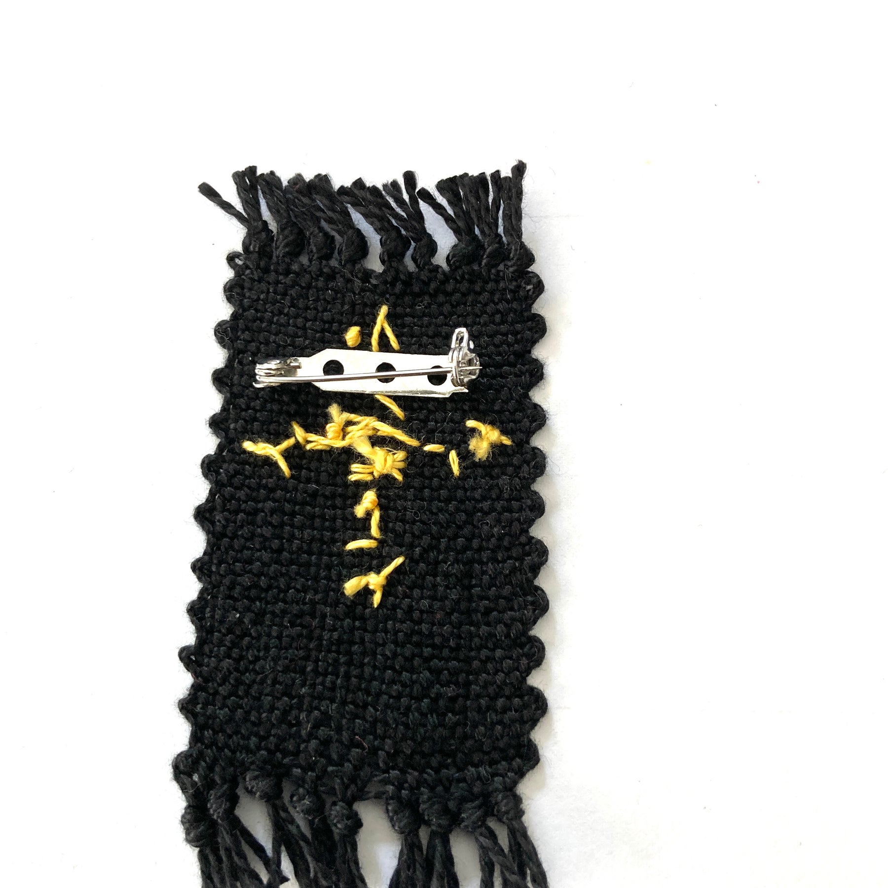 Bobbin lace badge