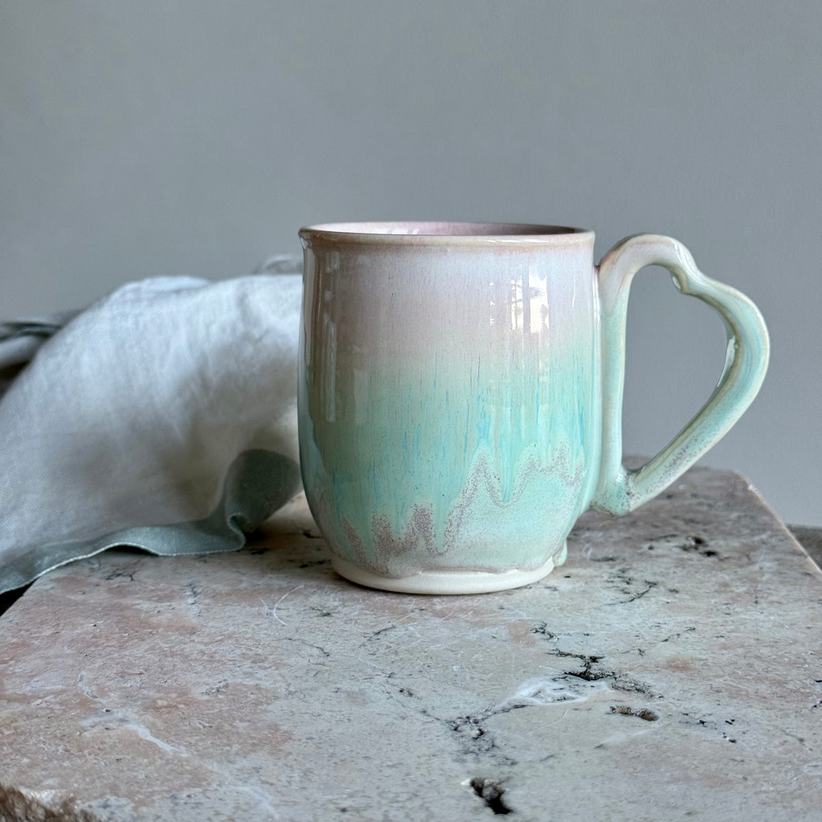Mi Amore Mug  | Heart Shaped Handle Cup