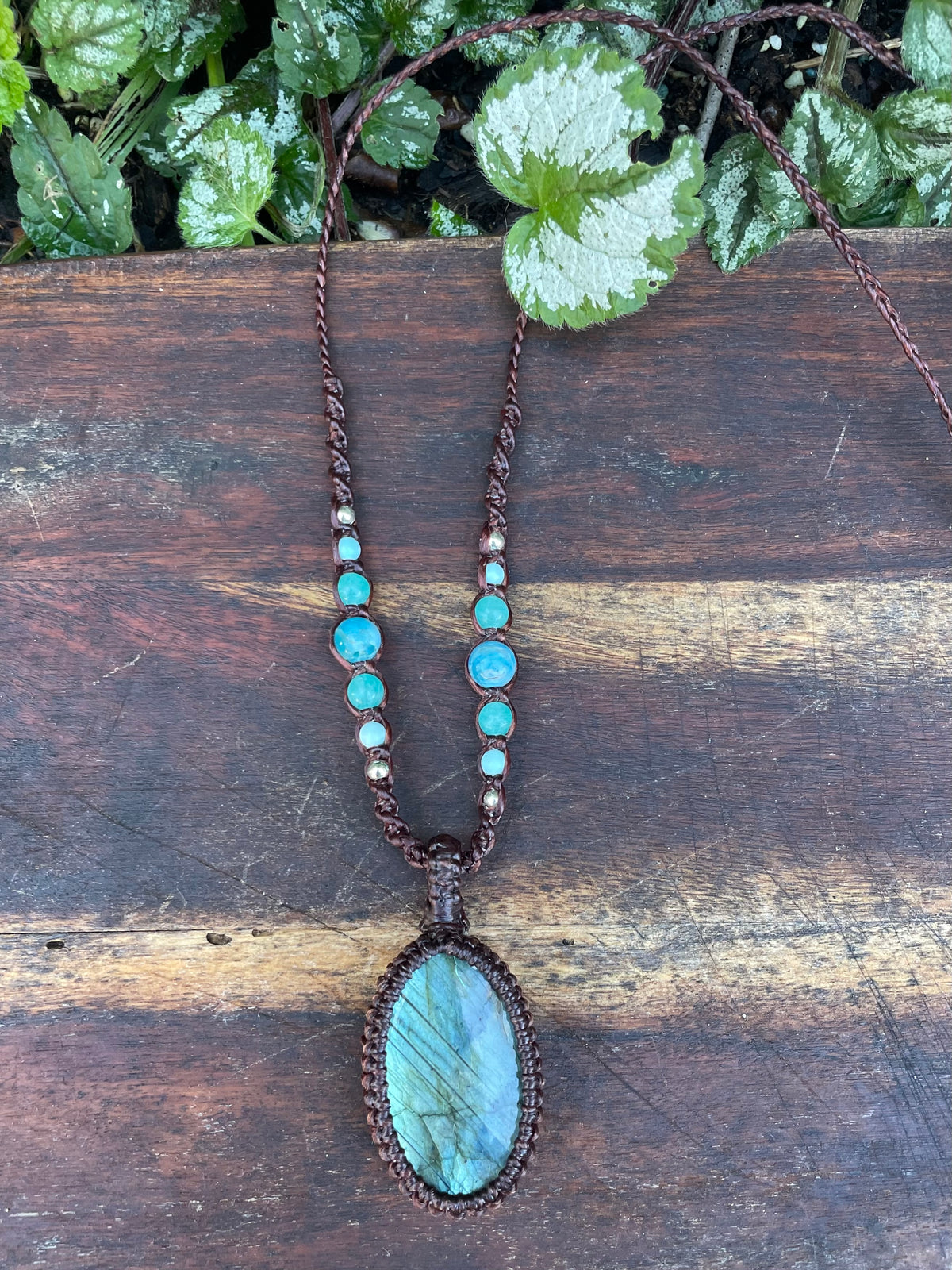 Labradorite Pendant, Macrame necklace boho style, adjustable