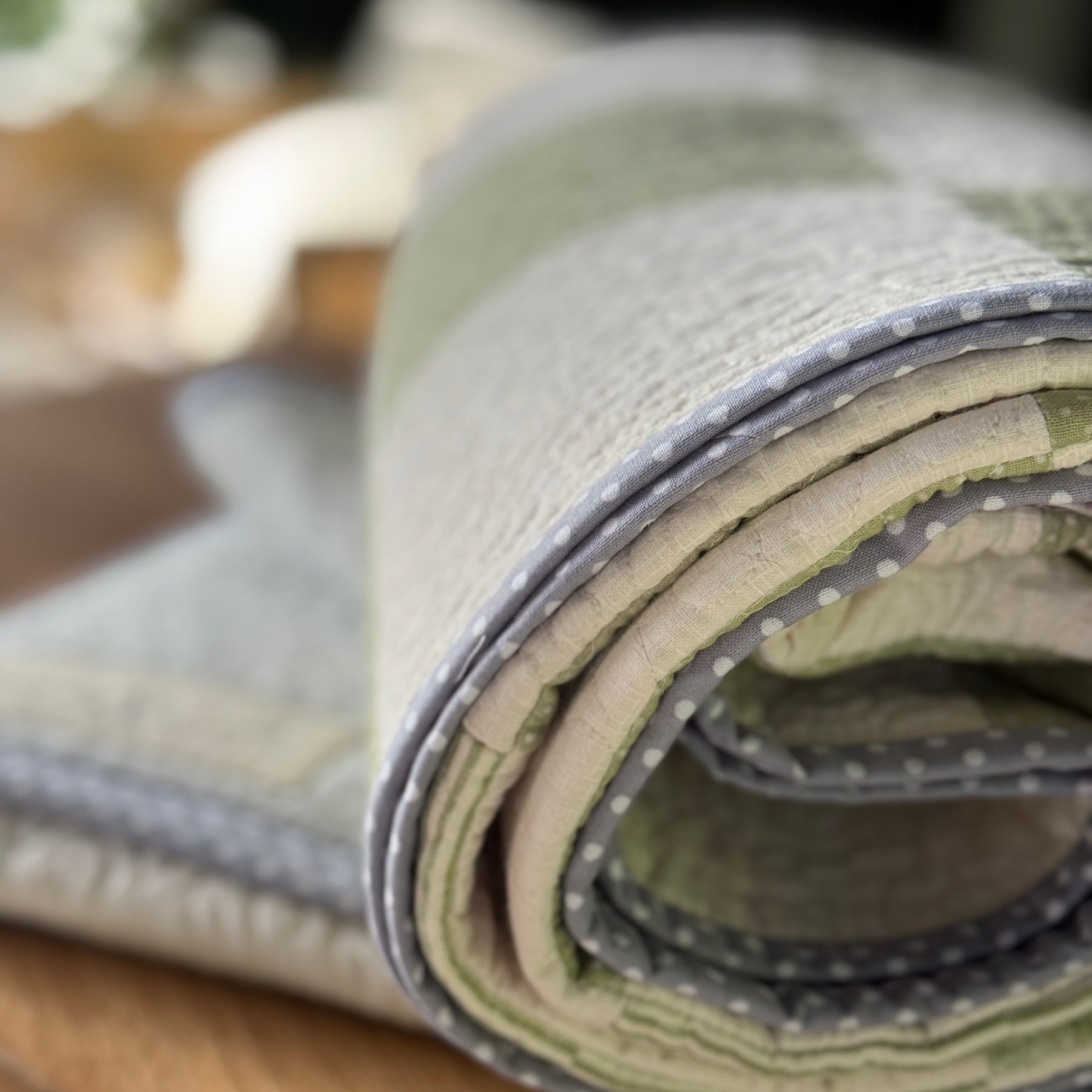 Checkerboard Quilt - Green & Cream, soft , textured and cozy