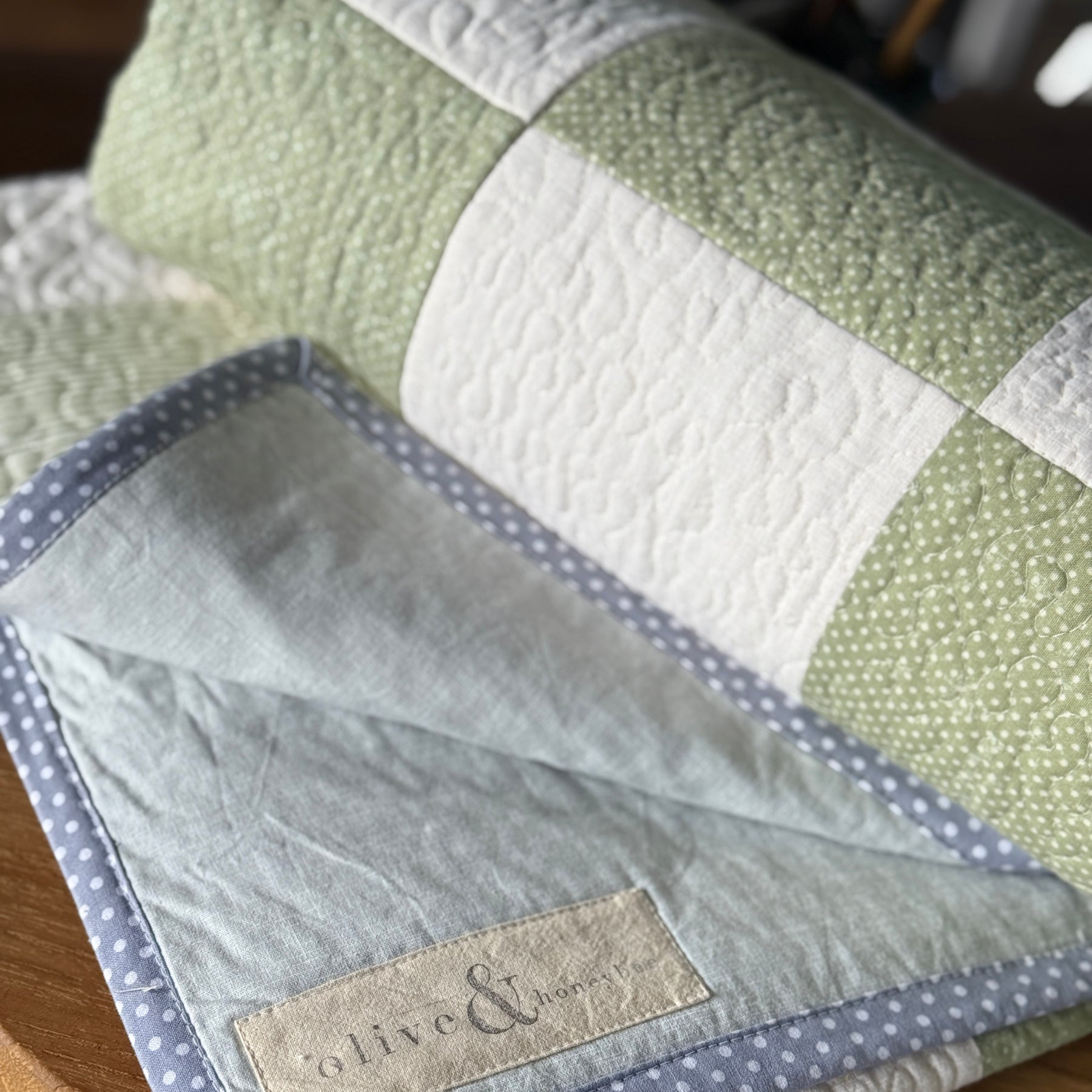 Checkerboard Quilt - Green & Cream, soft , textured and cozy