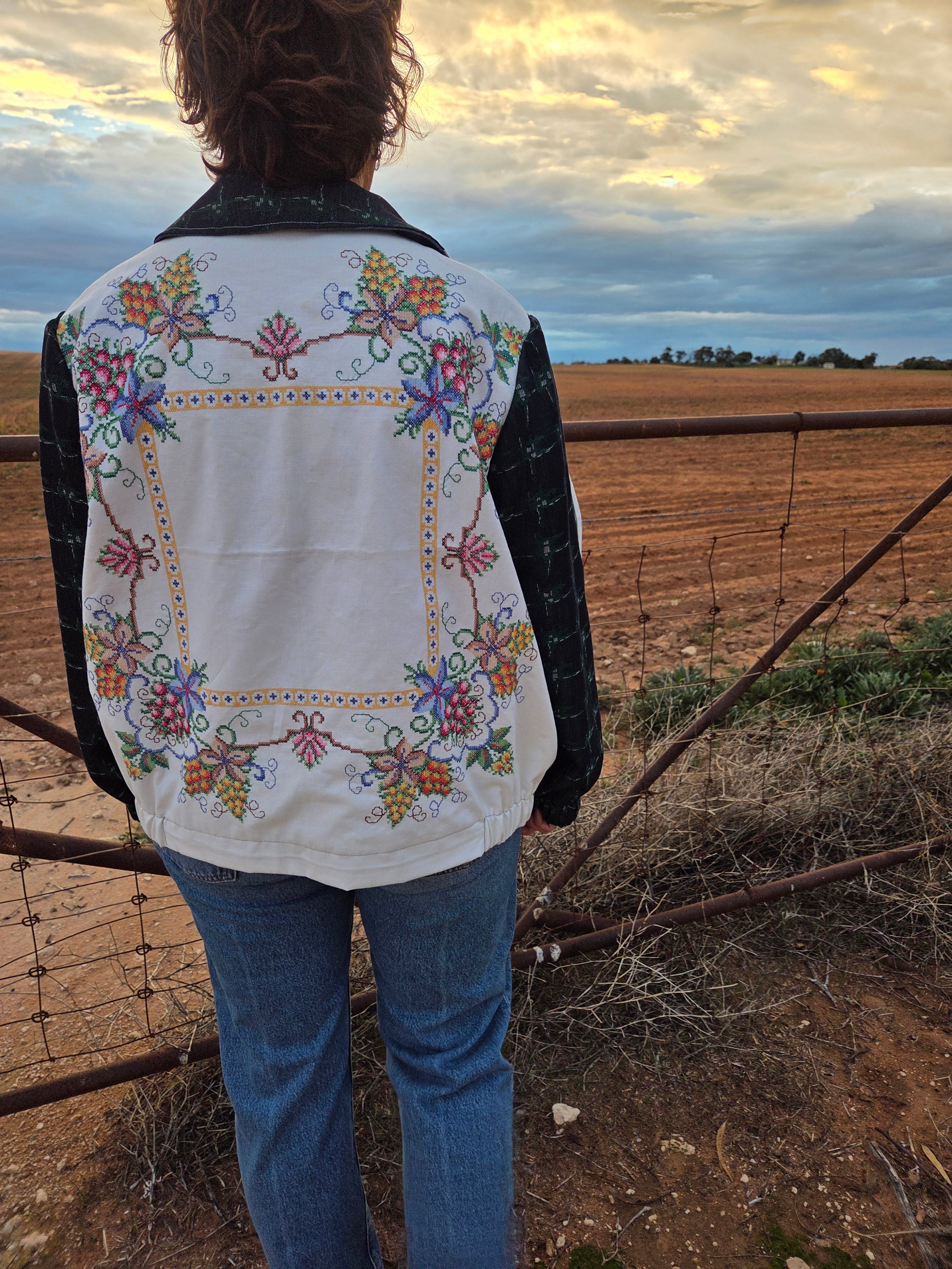 On the Vine - Denim Bomber jacket - L/XL