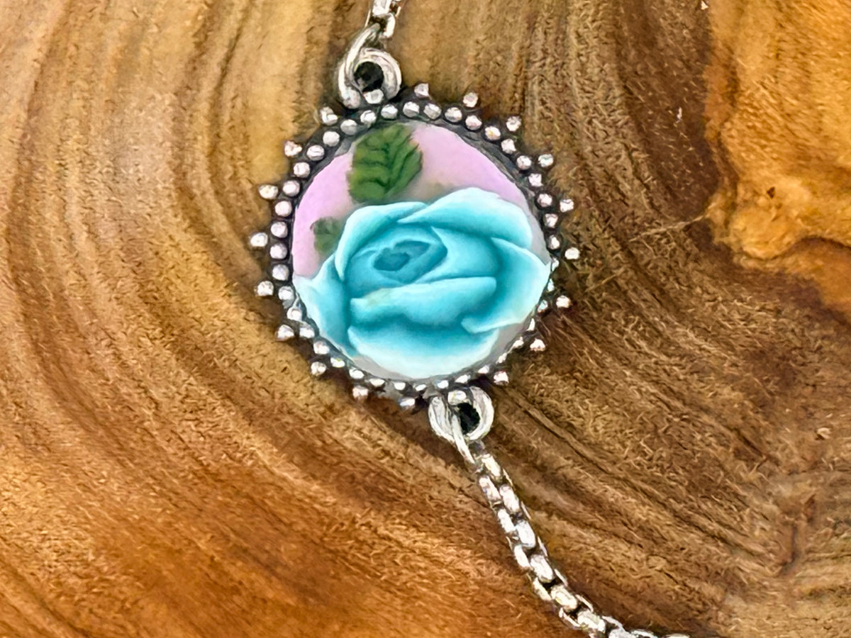 Pale Green Rose Stainless Steel Adjustable Slider Bracelet