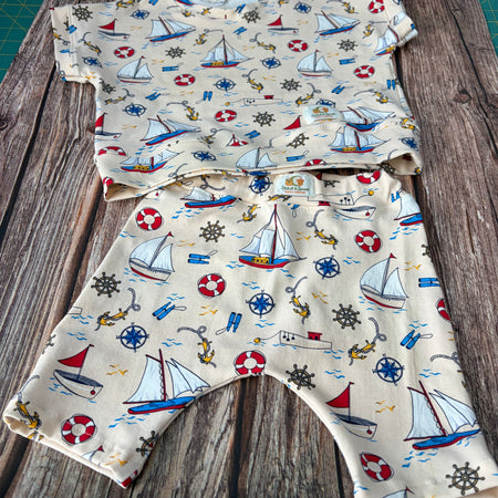SHIPS AHOY LOUNGE\PJ’s SET