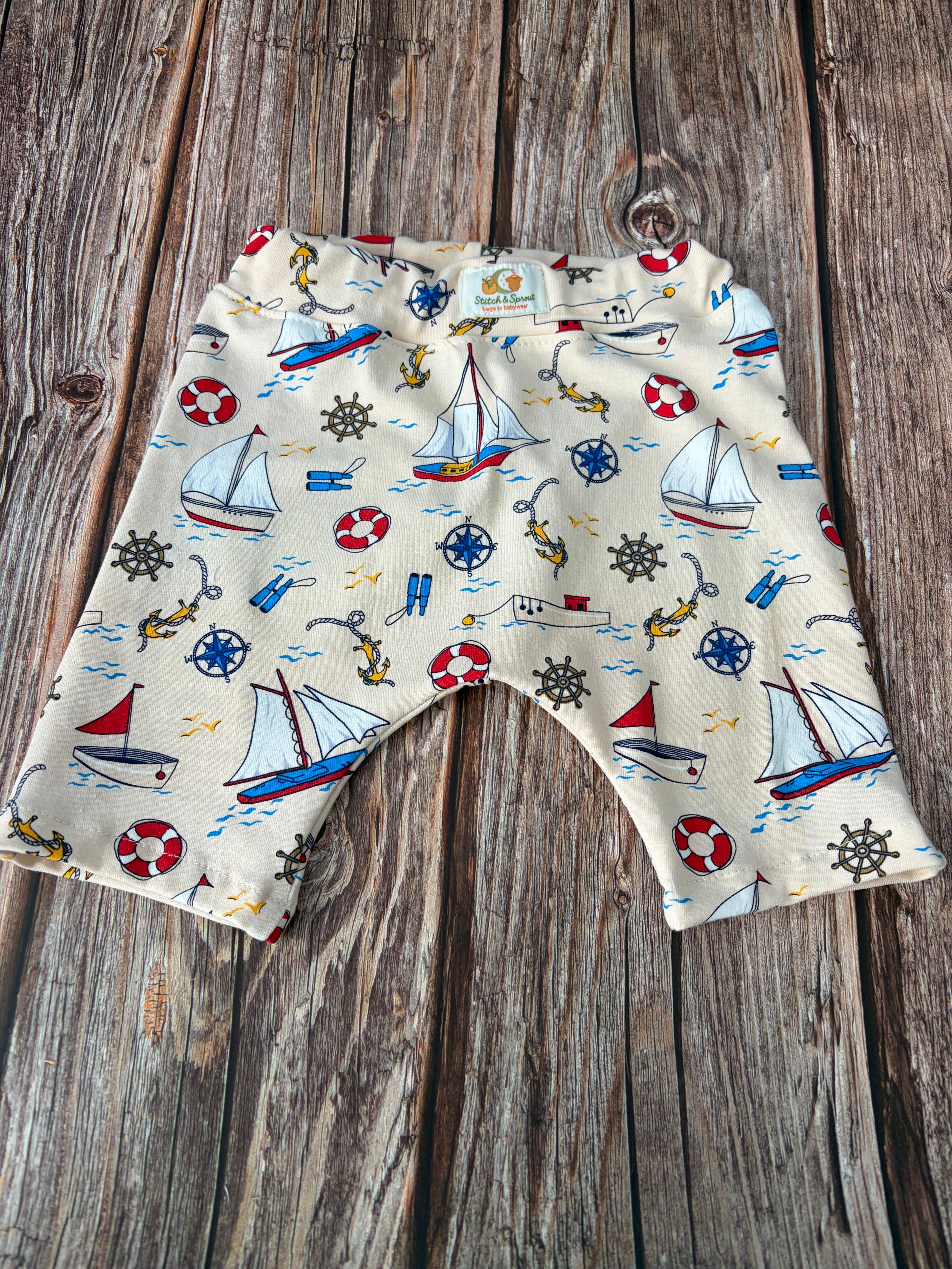 SHIPS AHOY LOUNGE\PJ’s SET