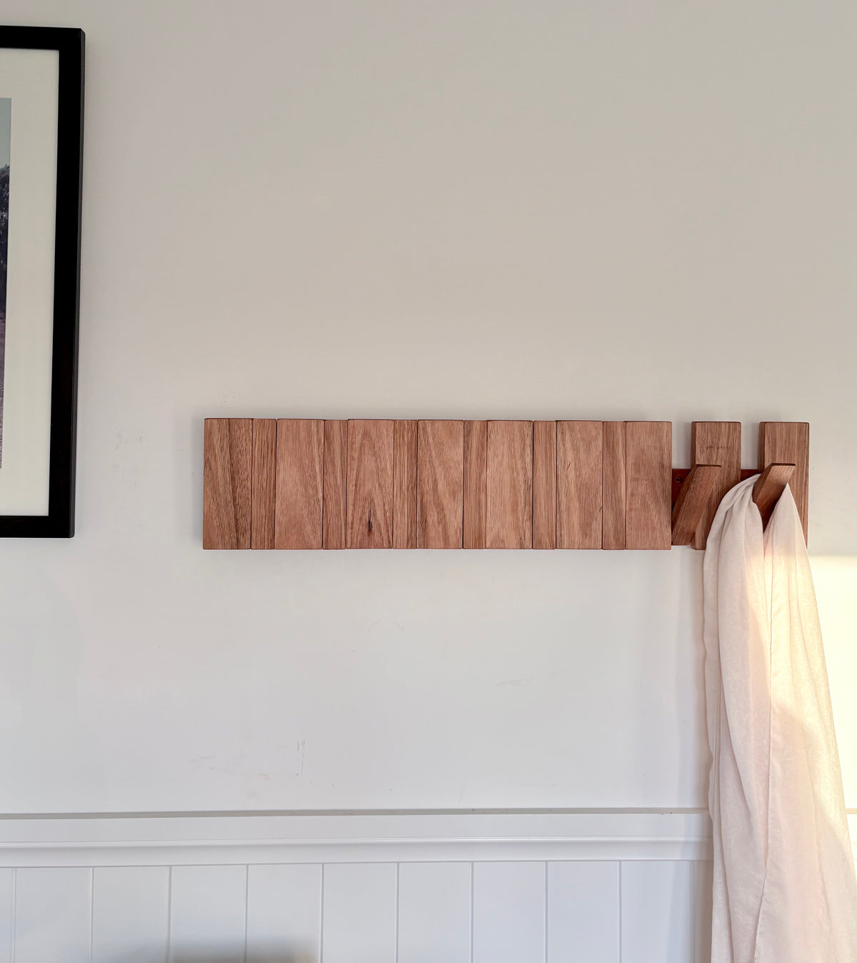 Silver top ash Horizon line coatrack