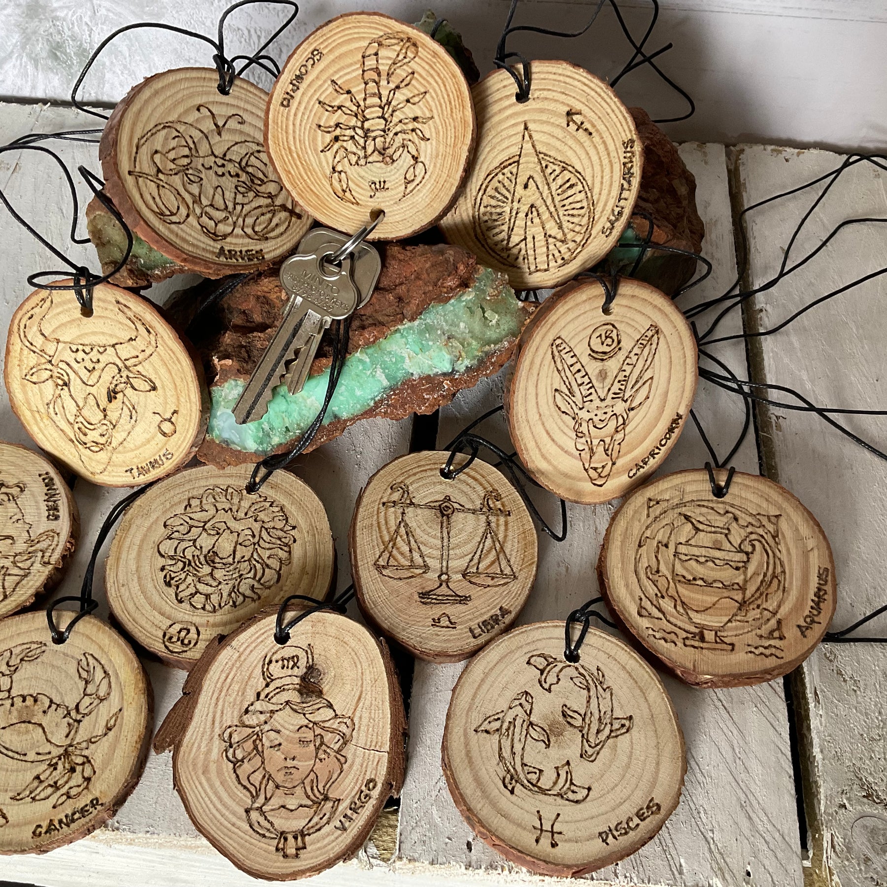 Zodiac Wood Discs Keyring Tag/Car Mirror Charm