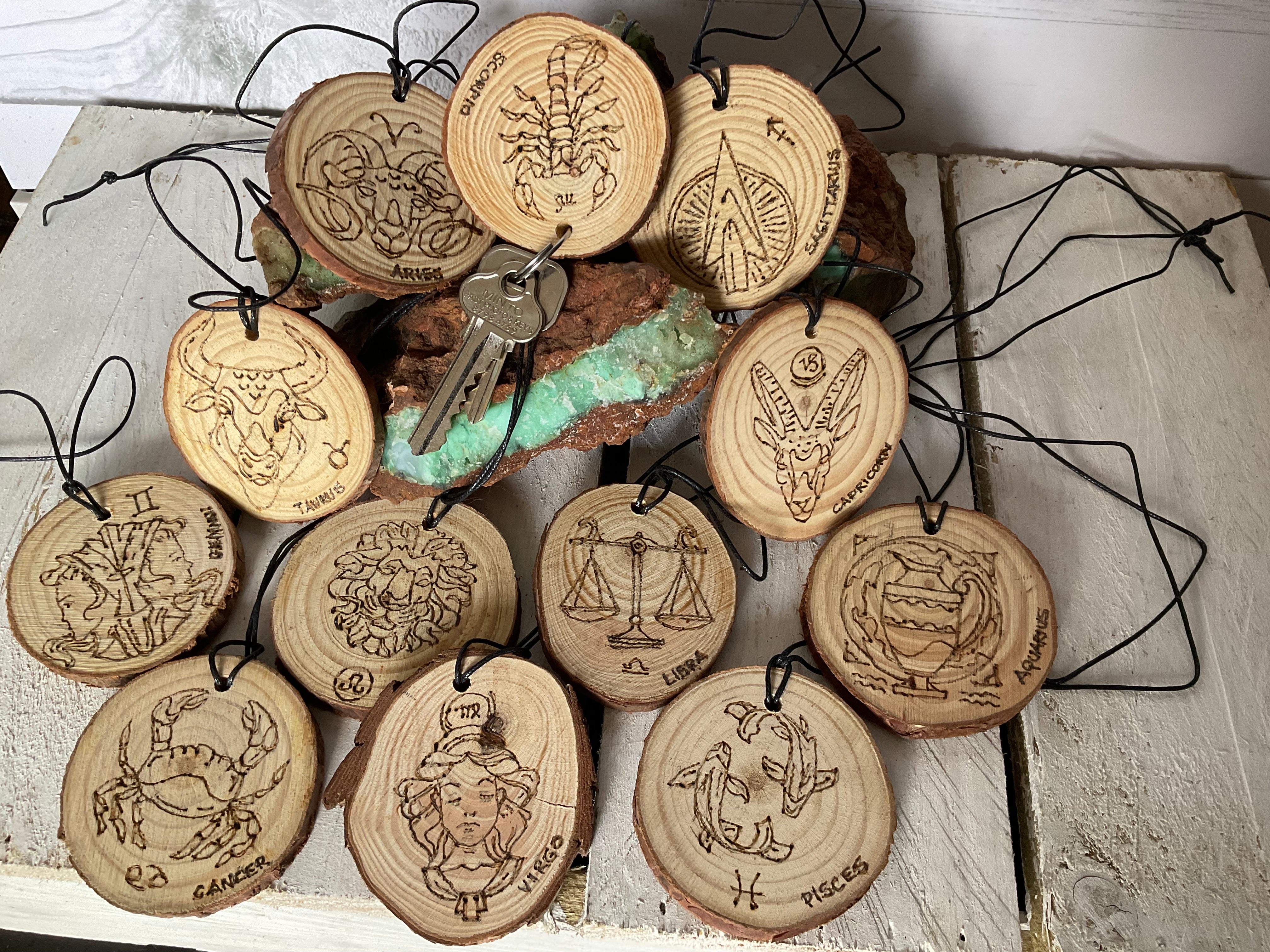 Zodiac Wood Discs Keyring Tag/Car Mirror Charm