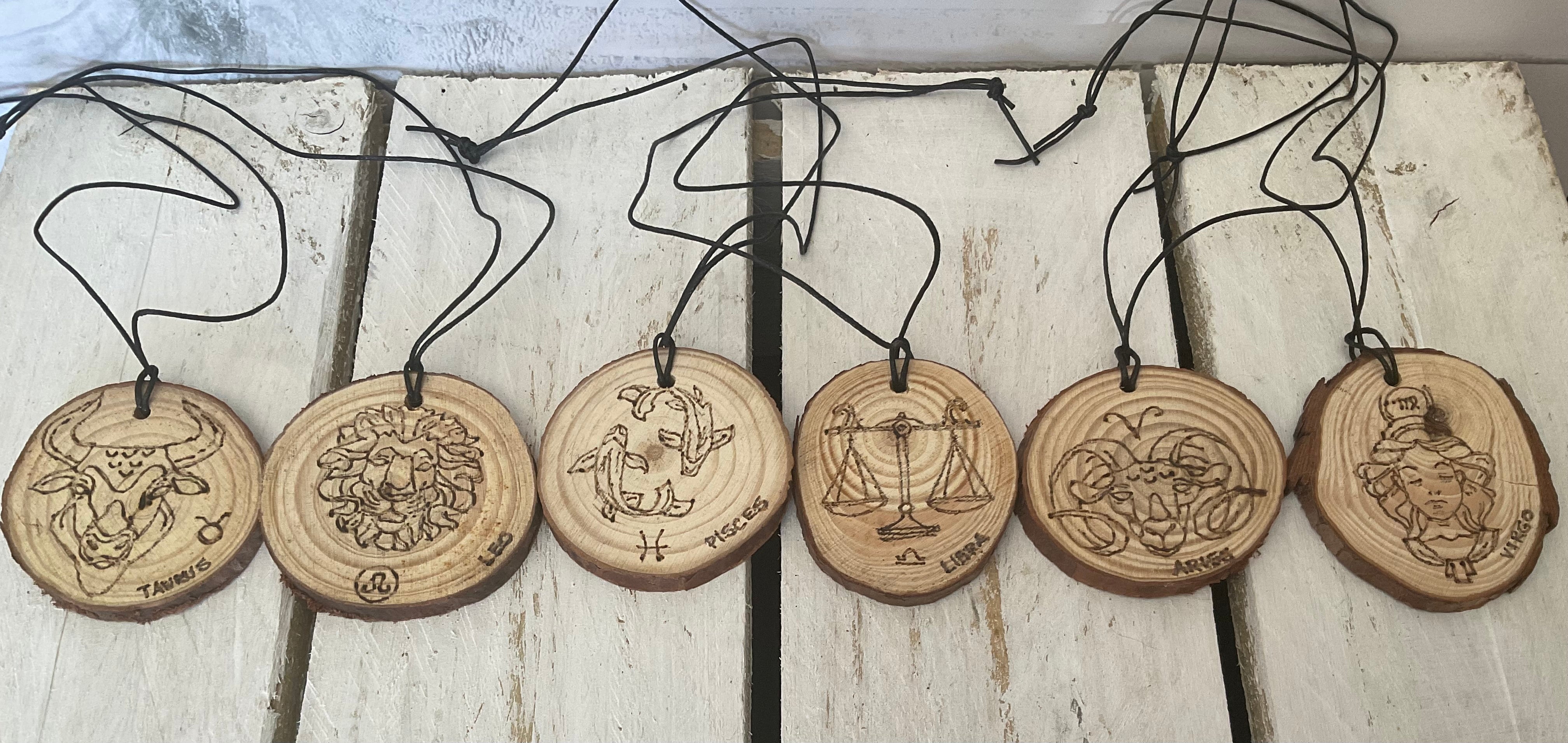 Zodiac Wood Discs Keyring Tag/Car Mirror Charm