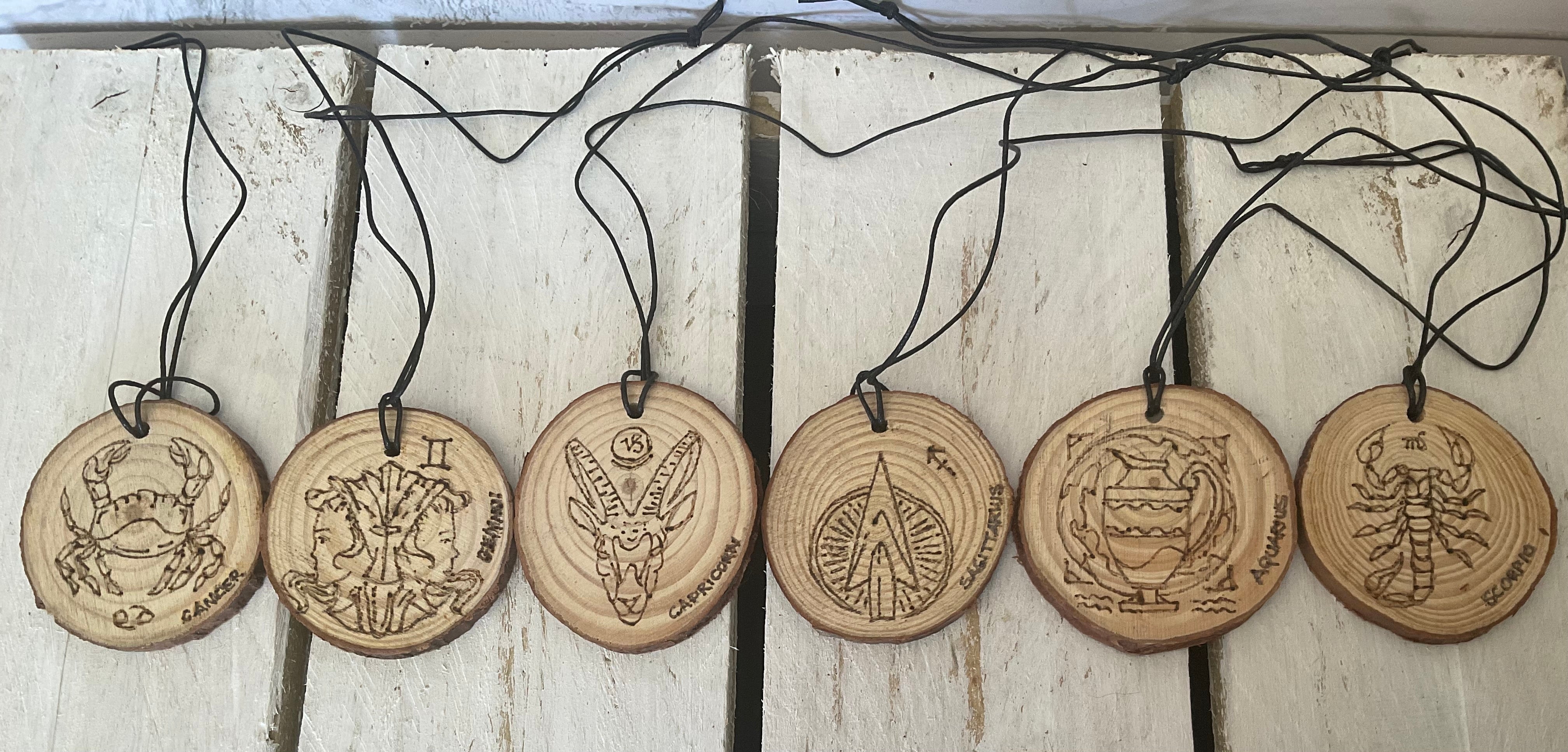 Zodiac Wood Discs Keyring Tag/Car Mirror Charm