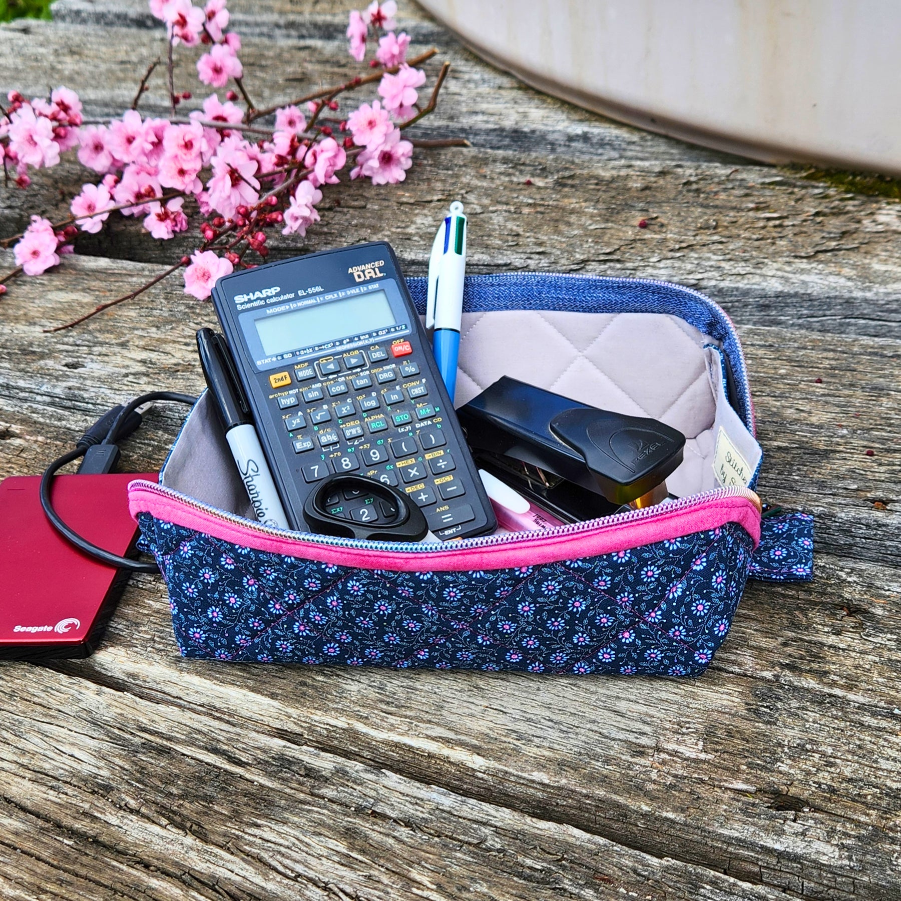 Open Tray Zippered Pouch