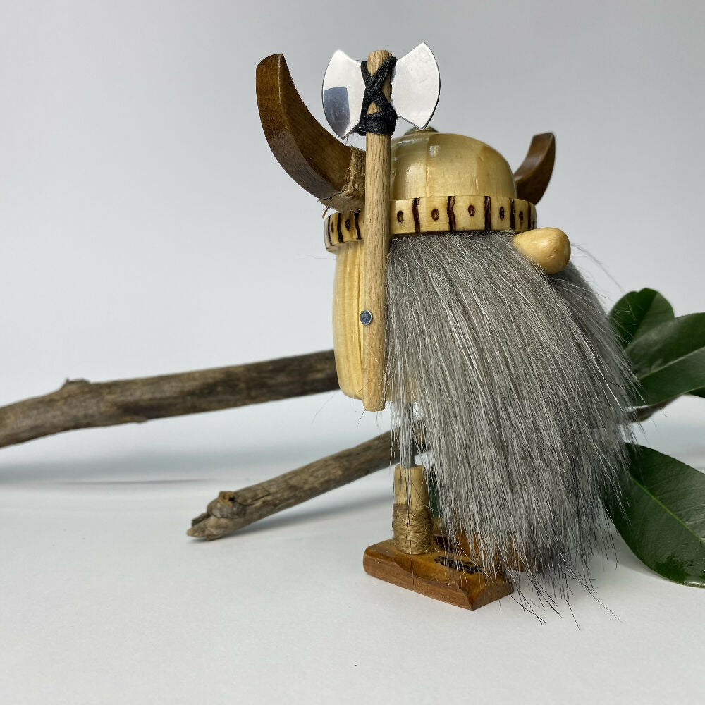 handmade-wood-vikings-7