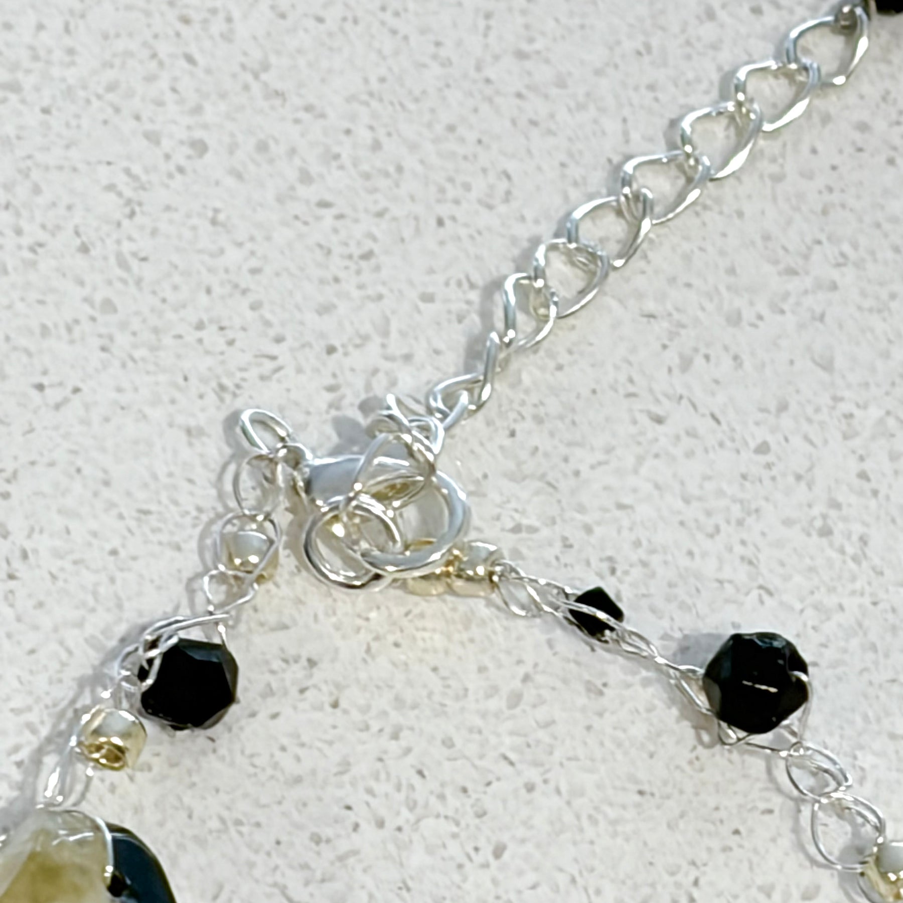 Prehnite & Onyx Crochet Necklace “Dream”