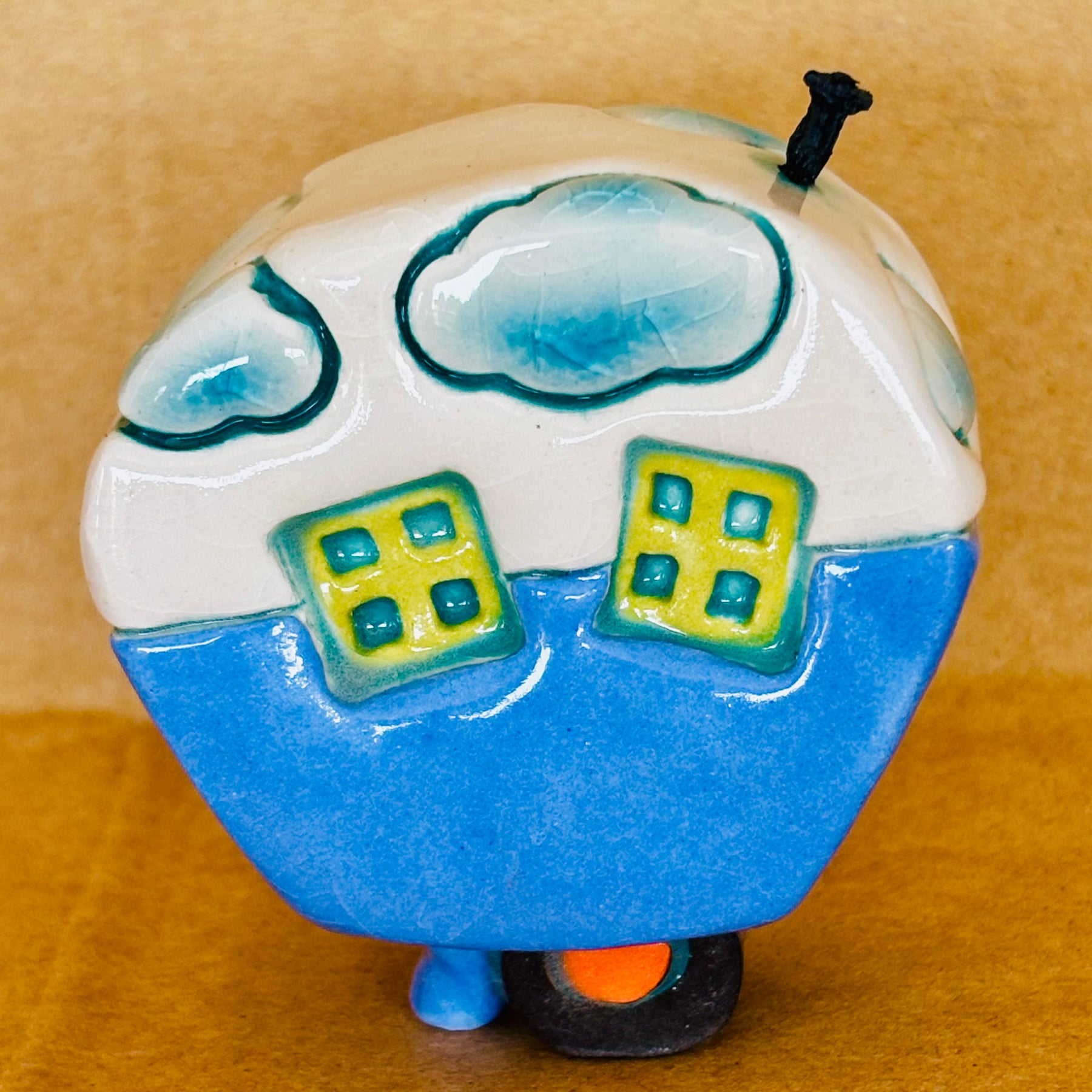 Small Retro Collectable Ceramic Caravan 2
