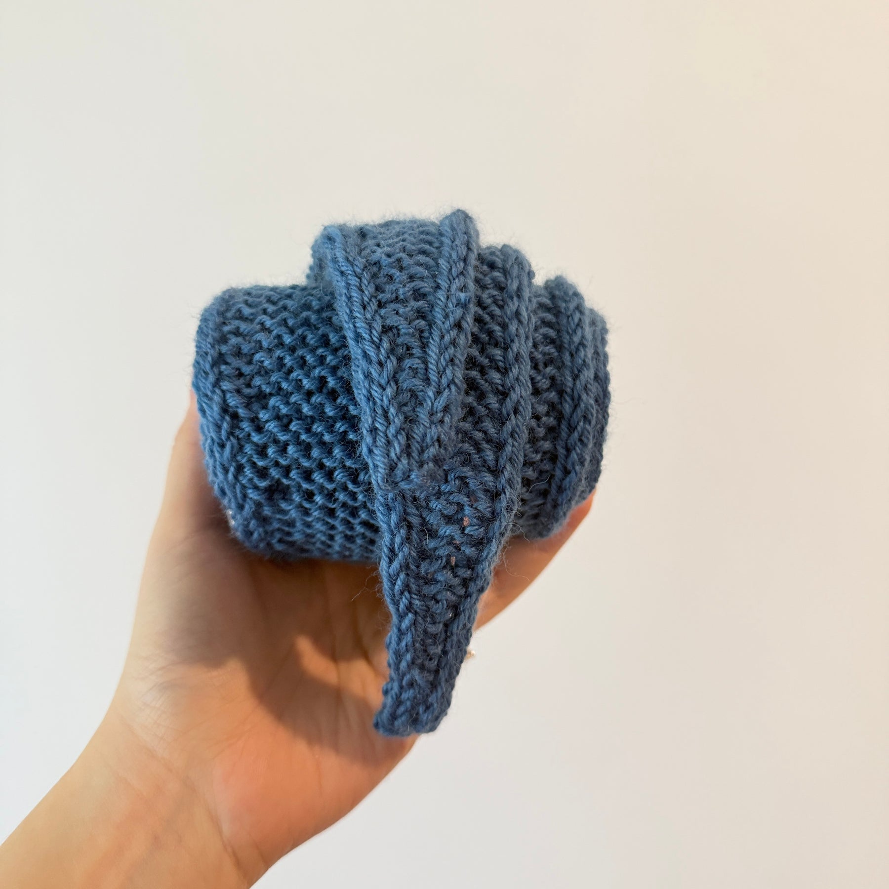 Knit sophie scarf in Haze blue